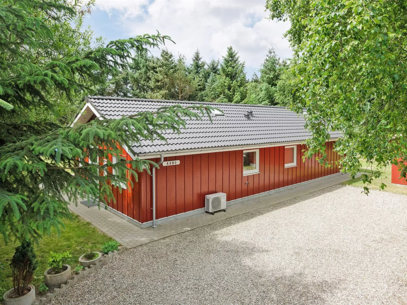 "Gundel" - 400m from the sea-Buiten