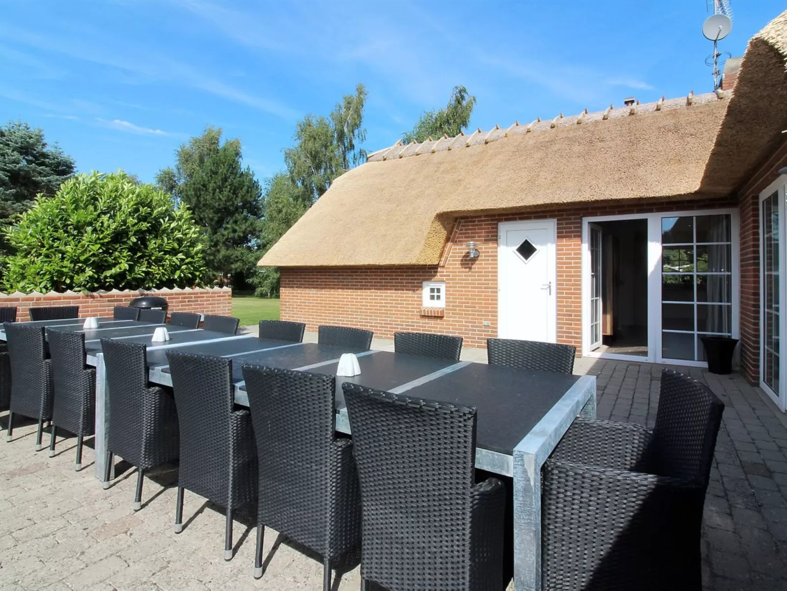 "Erra" - 250m from the sea-Buiten