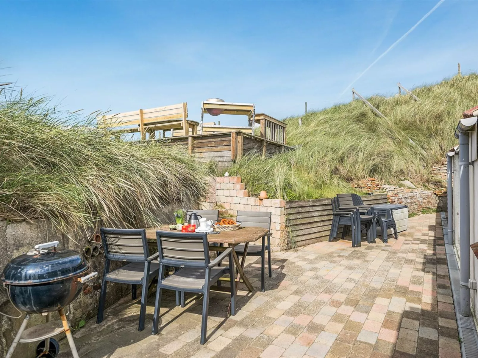 "Grazian" - 50m from the sea-Buiten