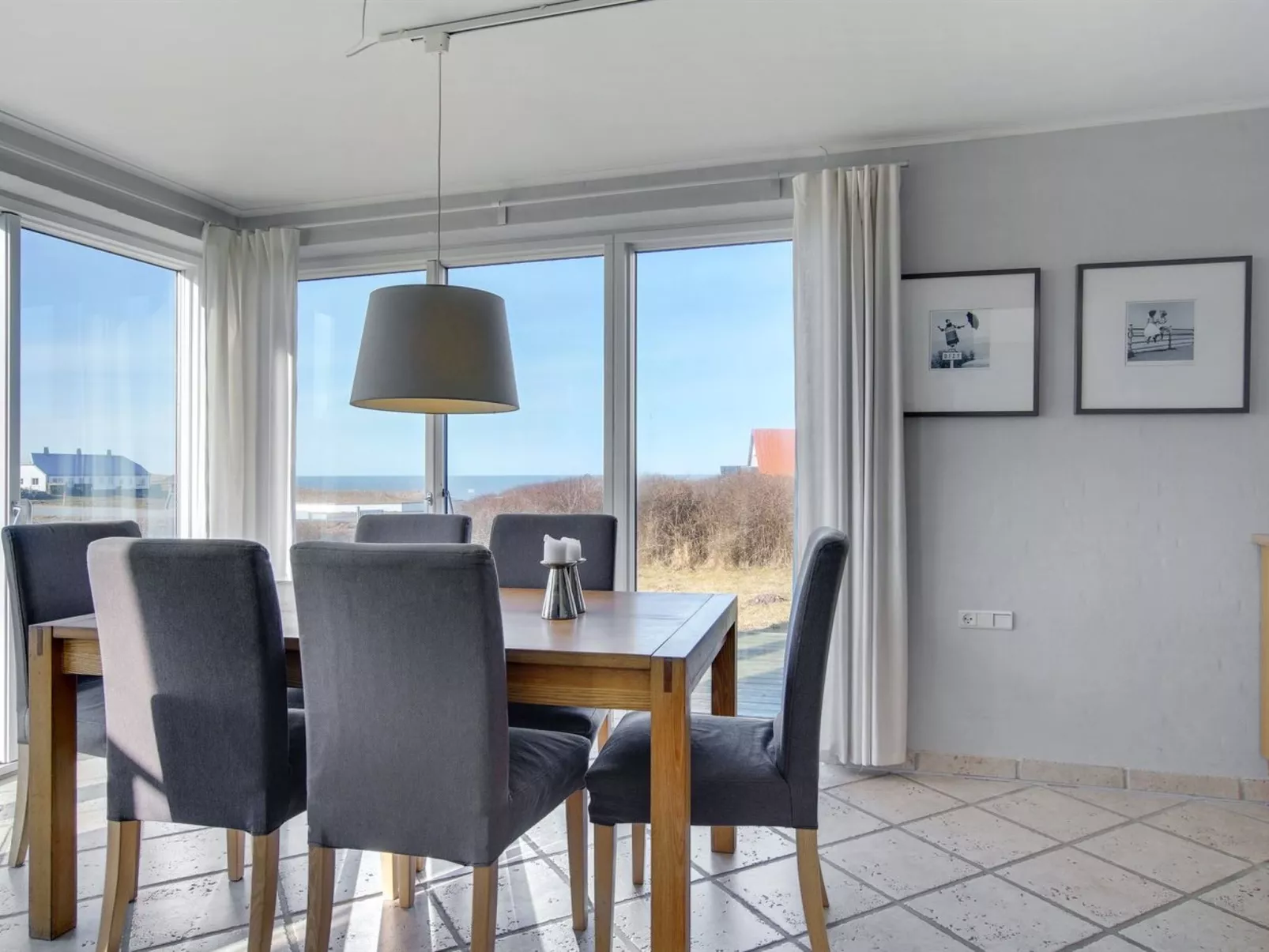 "Nantje" - 125m from the sea-Binnen