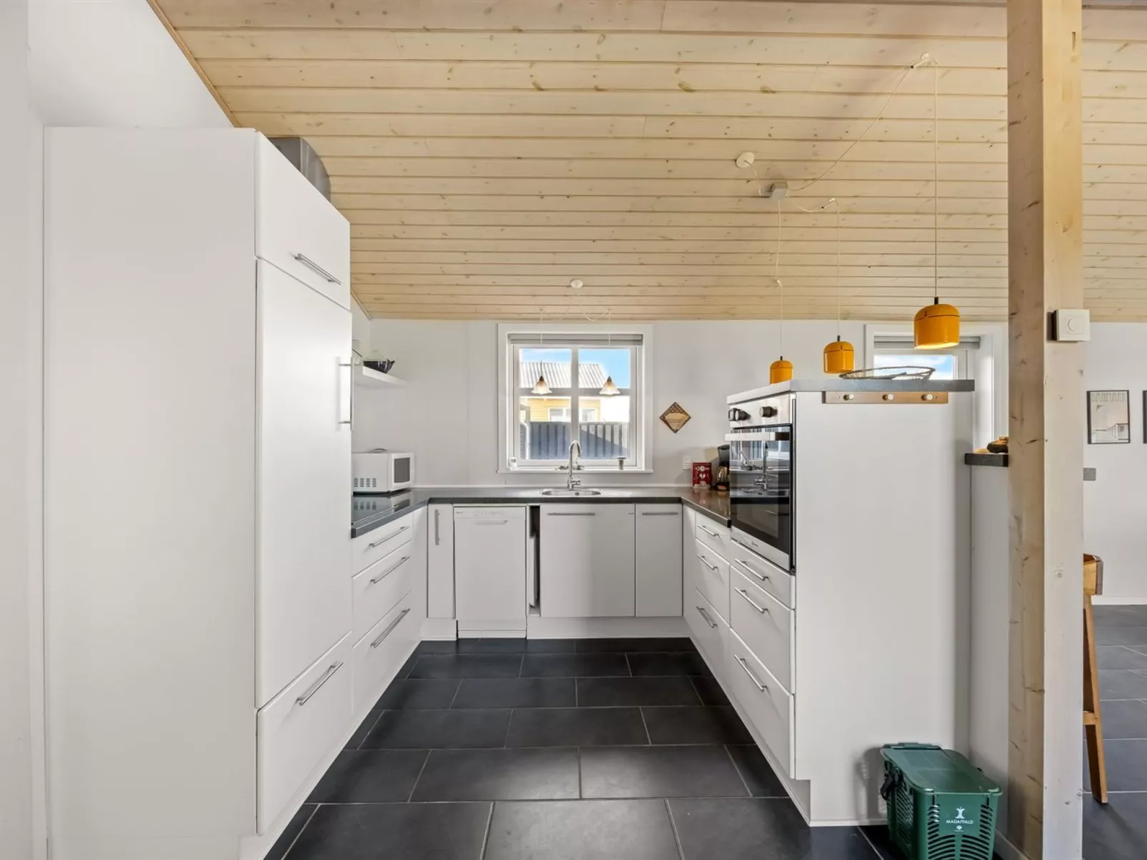 "Fabio" - 450m from the sea-Binnen