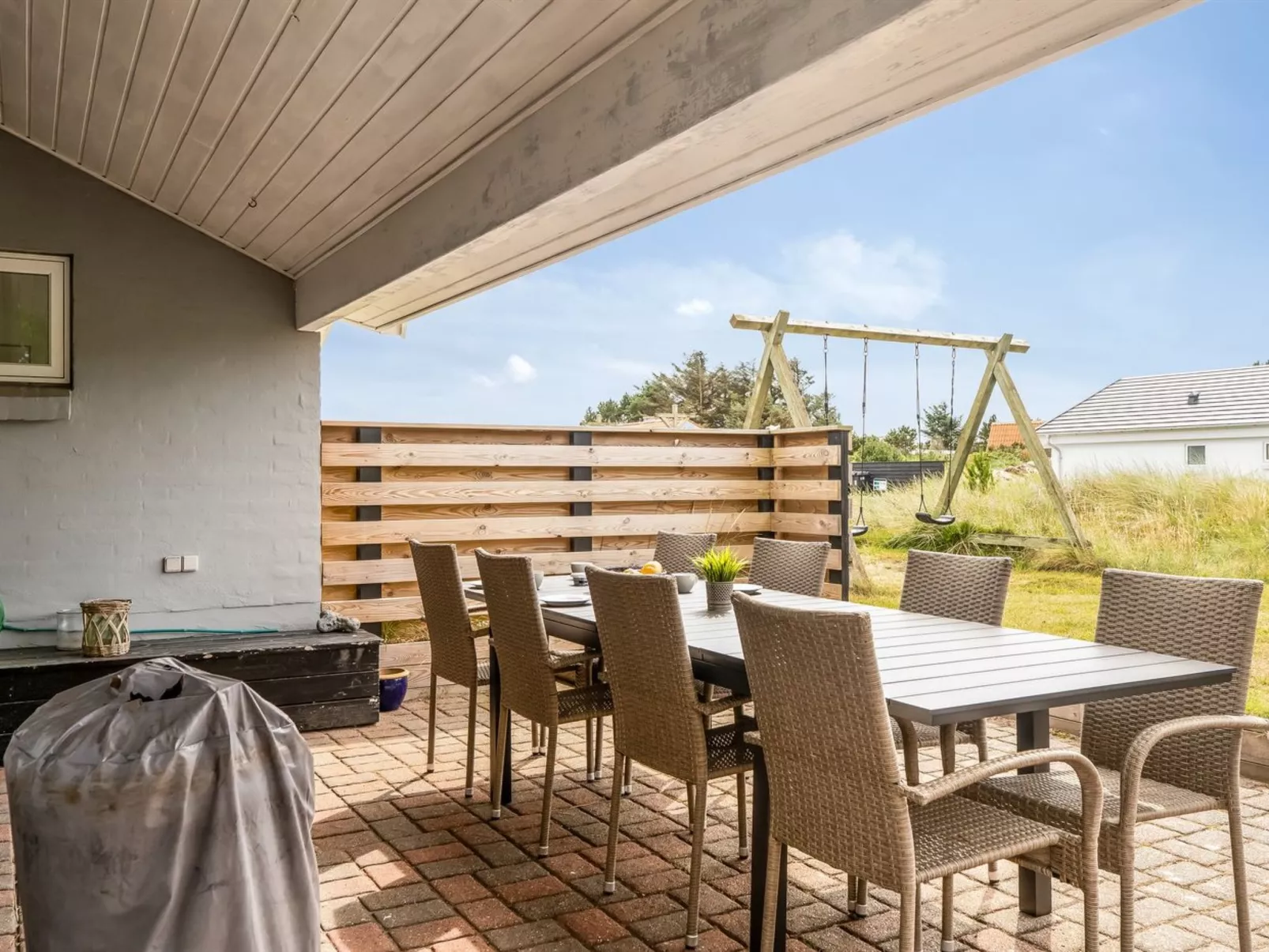 "Luzy" - 600m from the sea-Buiten