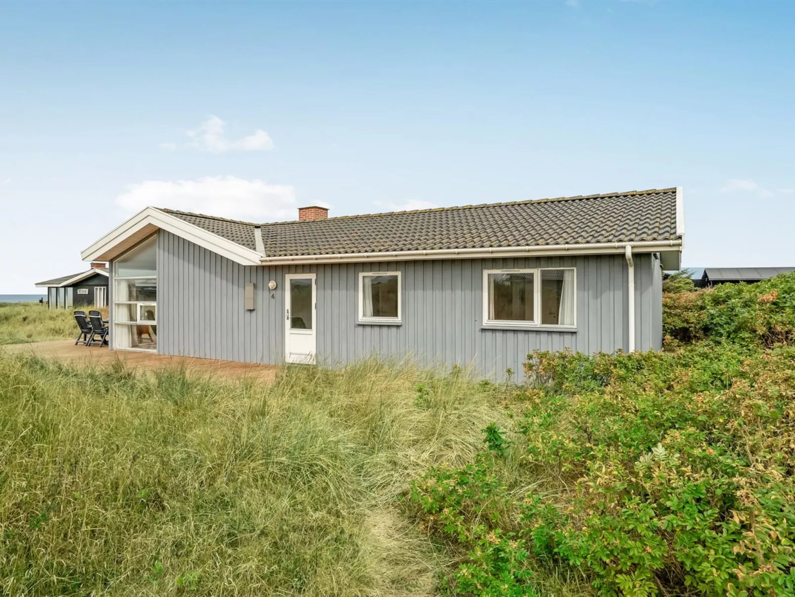 "Gilbert" - 96m from the sea-Buiten