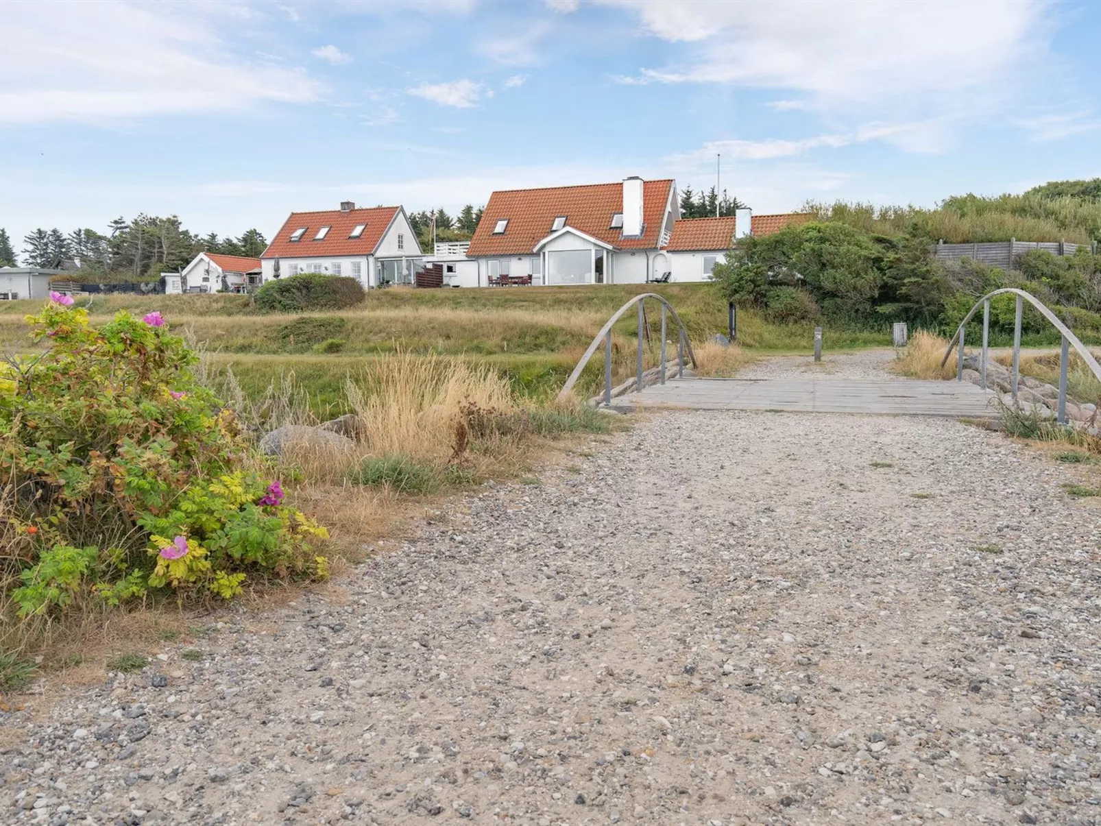 "Yorrick" - 50m to the fjord-Buiten