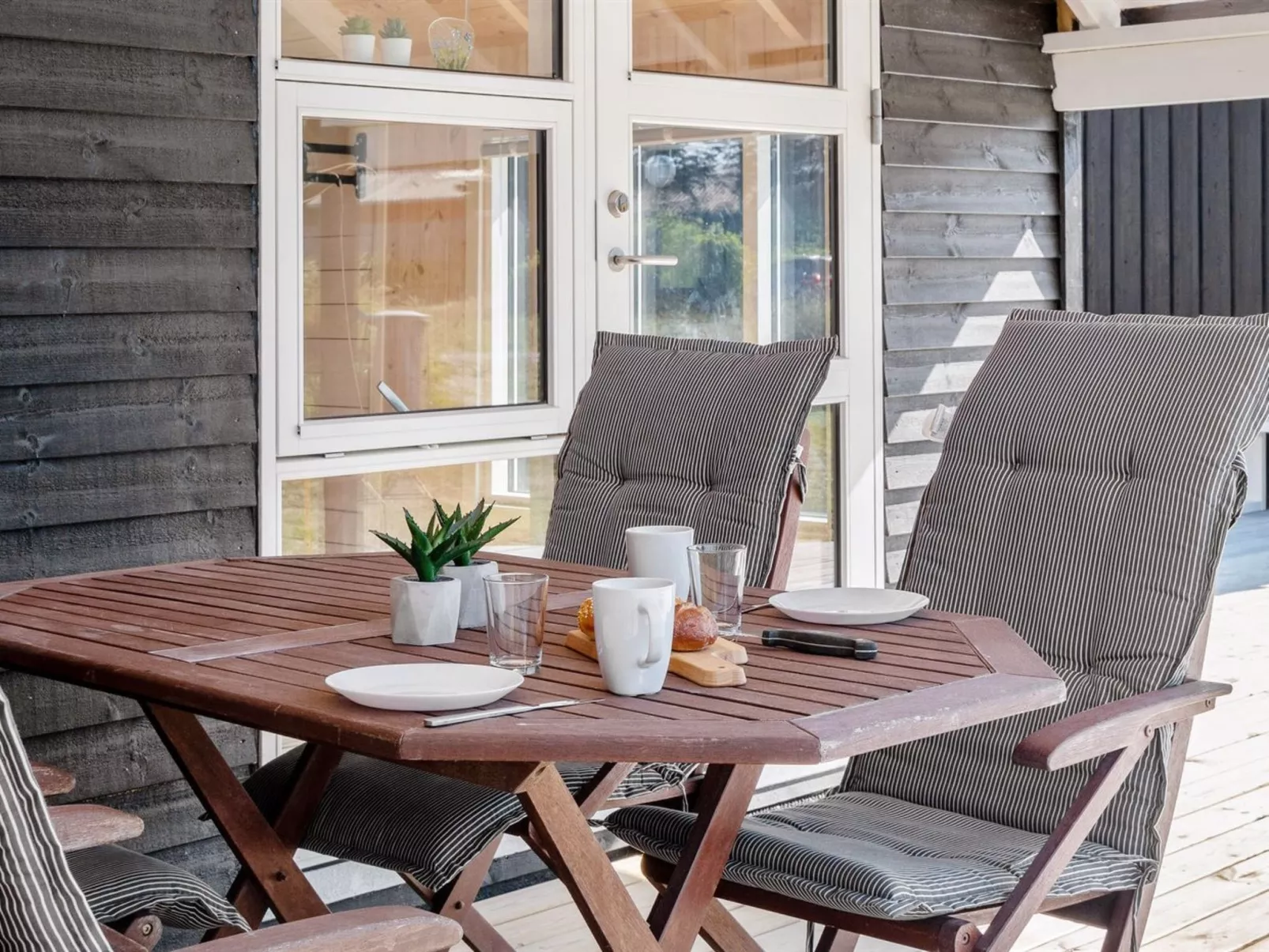 "Tameran" - 700m from the sea-Buiten