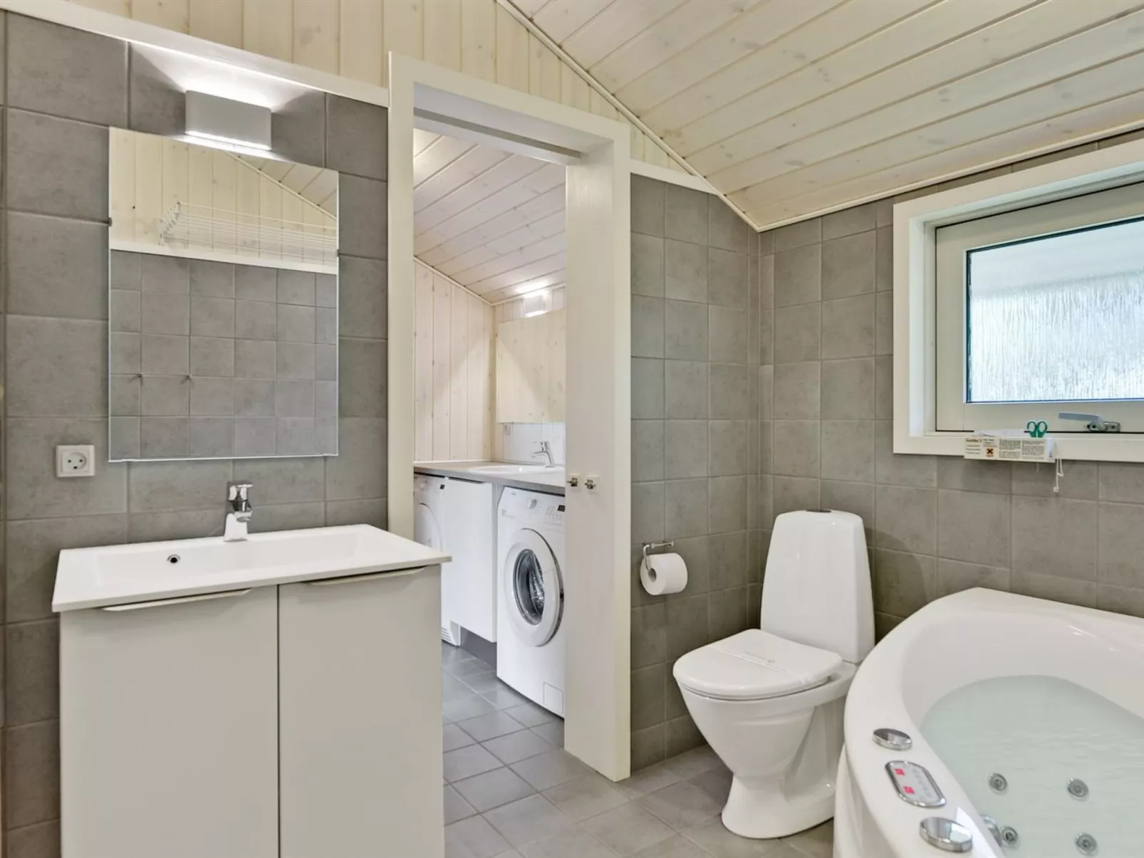 "Nanne" - 1km from the sea-Binnen