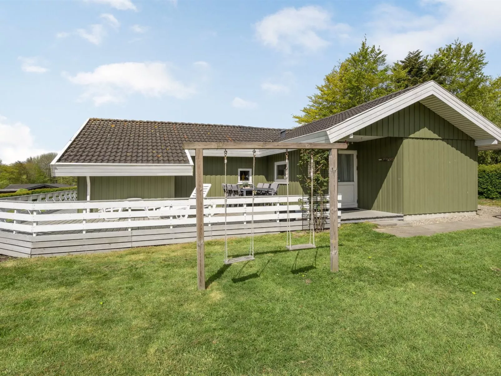 "Guldborg" - 400m to the fjord-Buiten