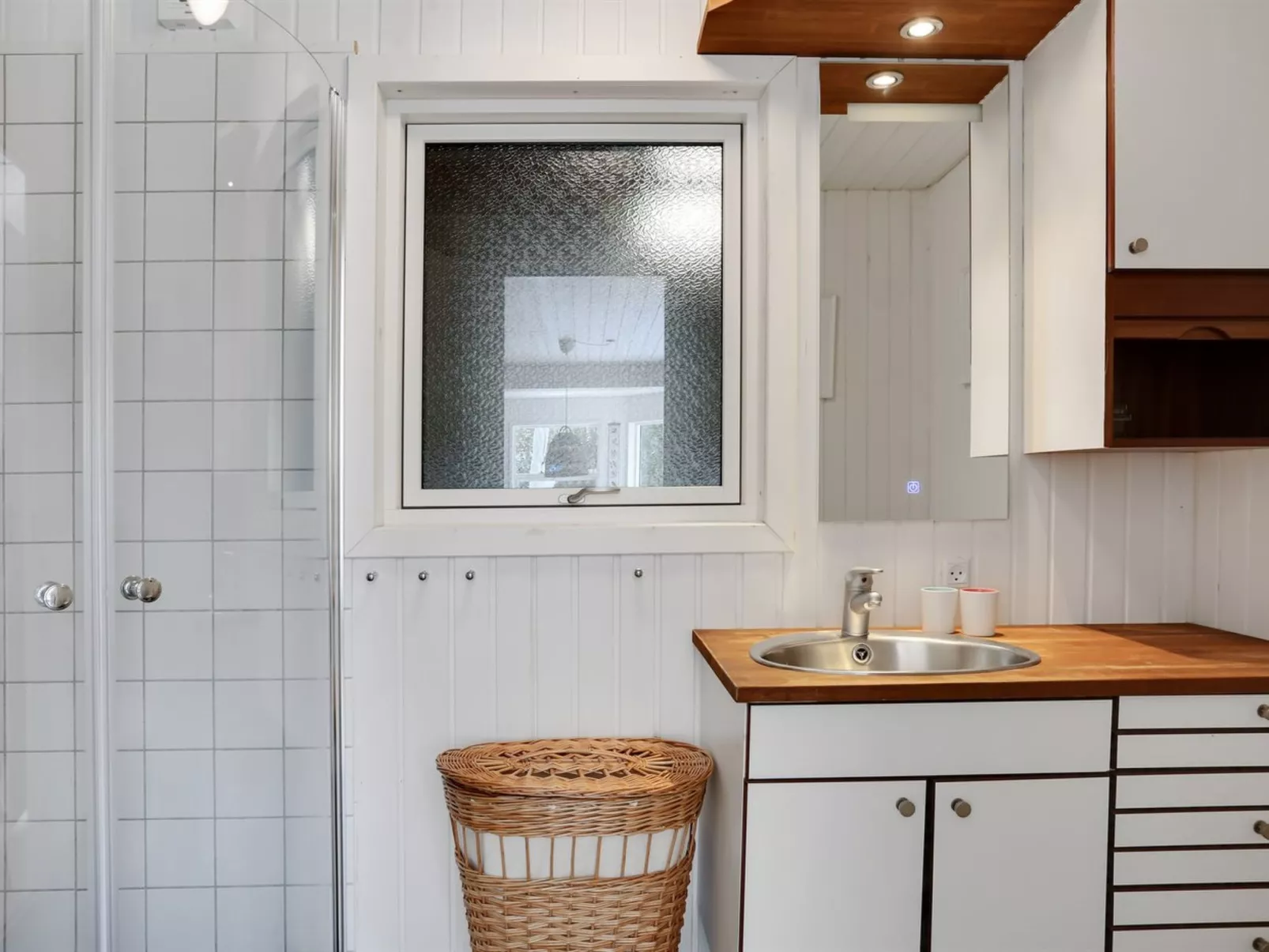 "Ika" - 600m from the sea-Binnen