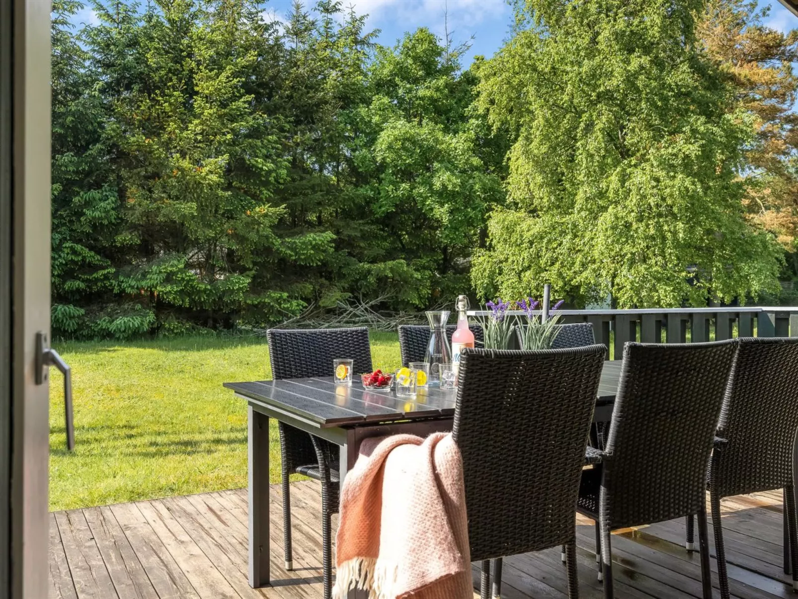 "Myrna" - 300m from the sea-Buiten