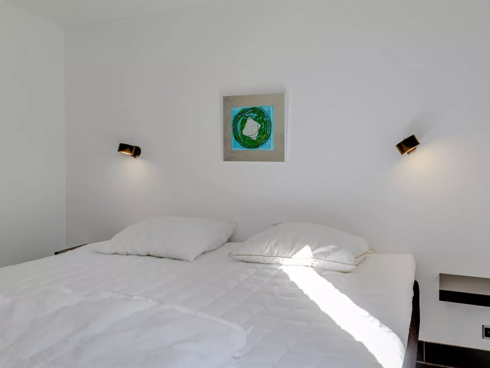 "Elza" - 800m from the sea-Binnen