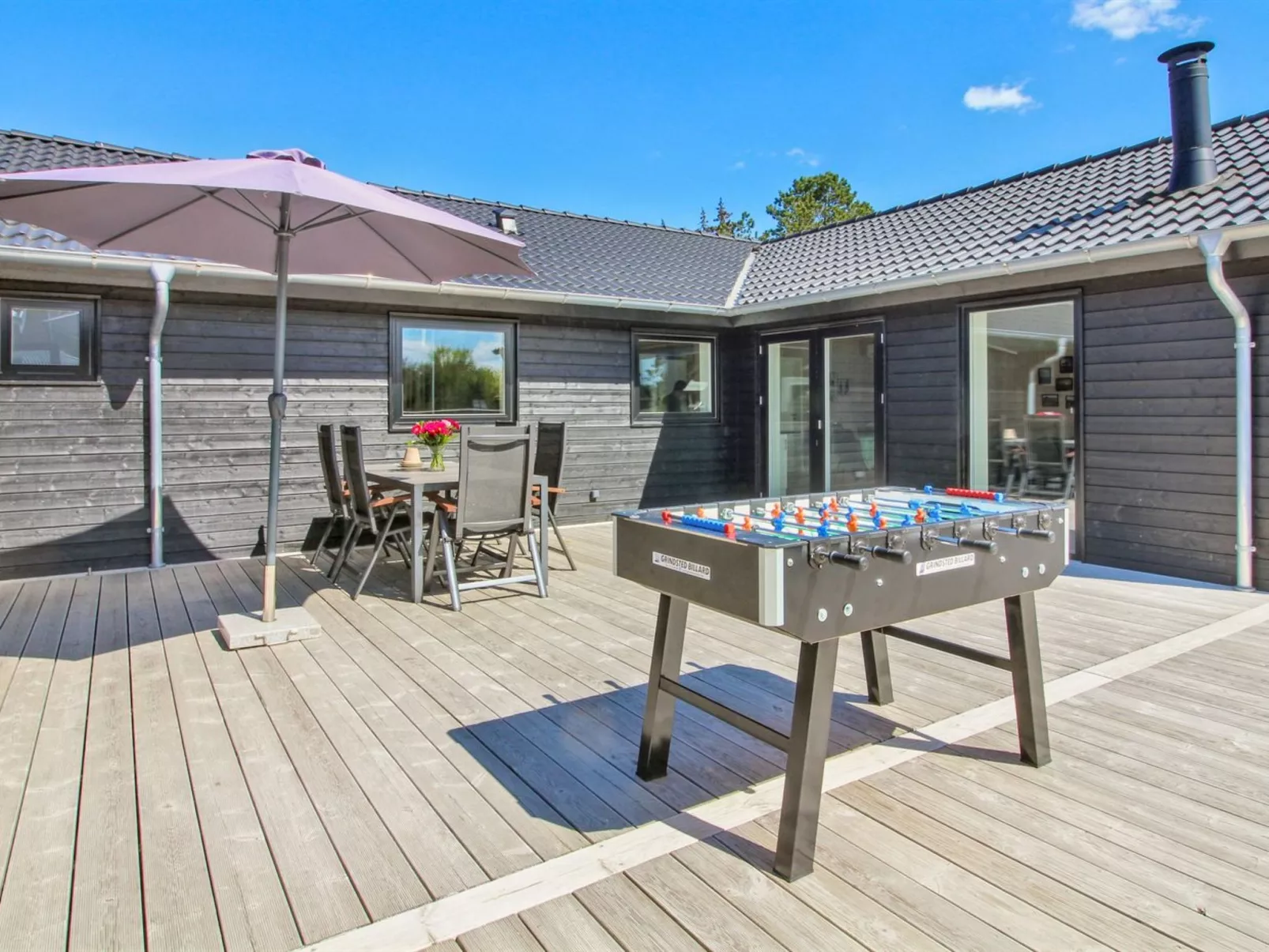 "Tahvo" - 3.3km from the sea-Buiten