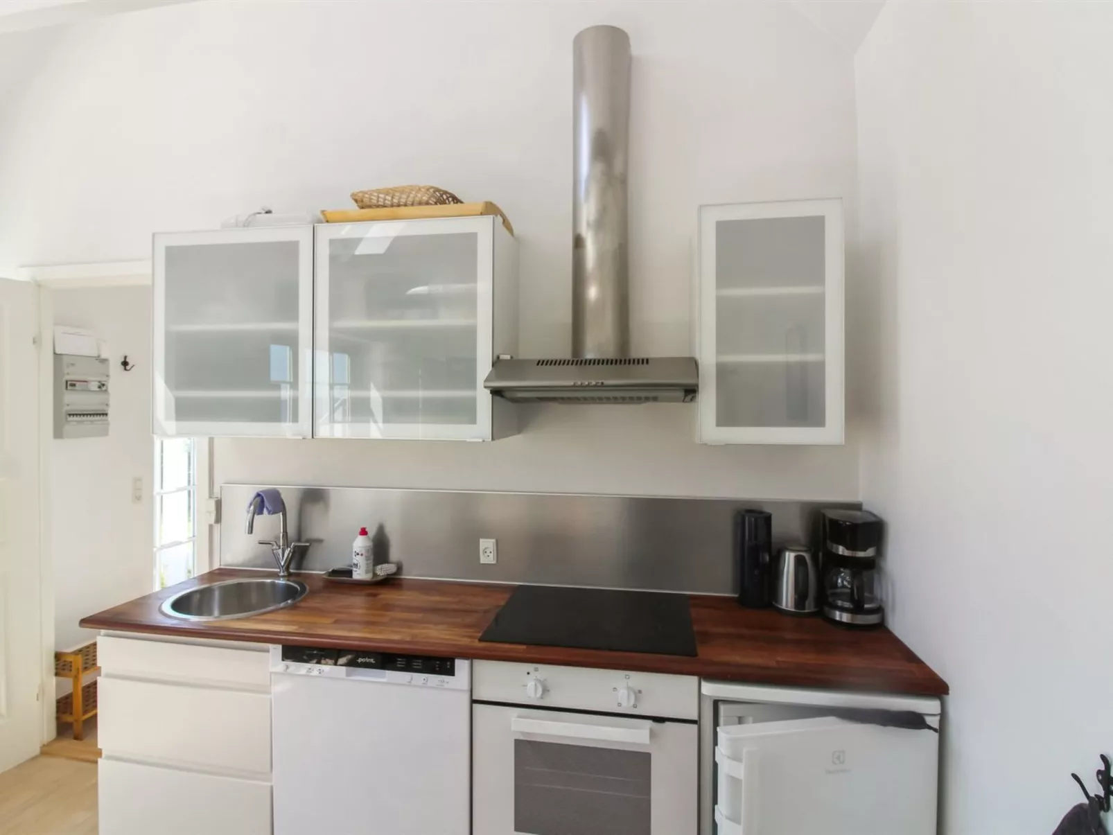 "Tinne" - 400m from the sea-Binnen