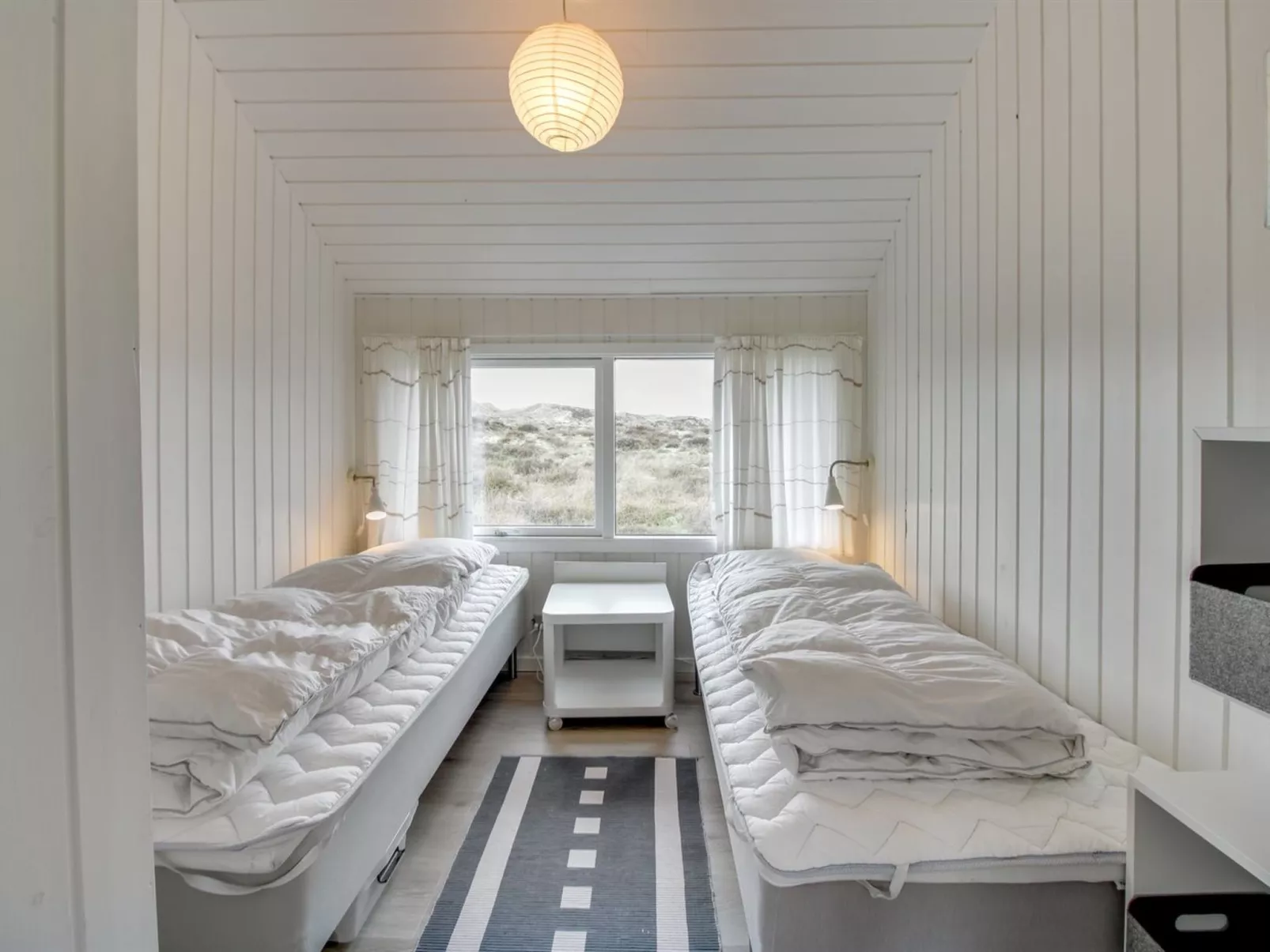 "Lilja" - 1.5km from the sea-Binnen