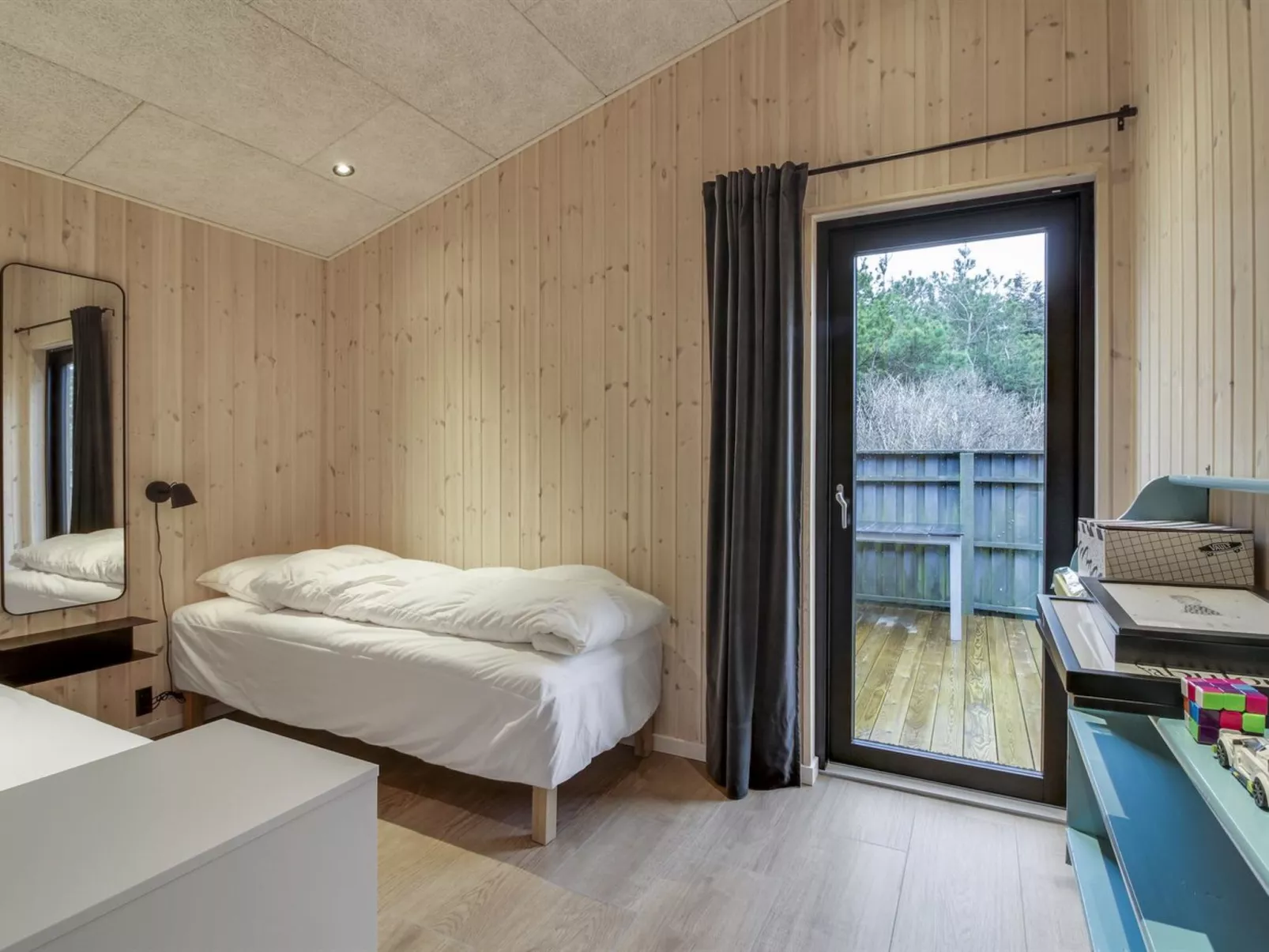 "Tatania" - 800m from the sea-Binnen