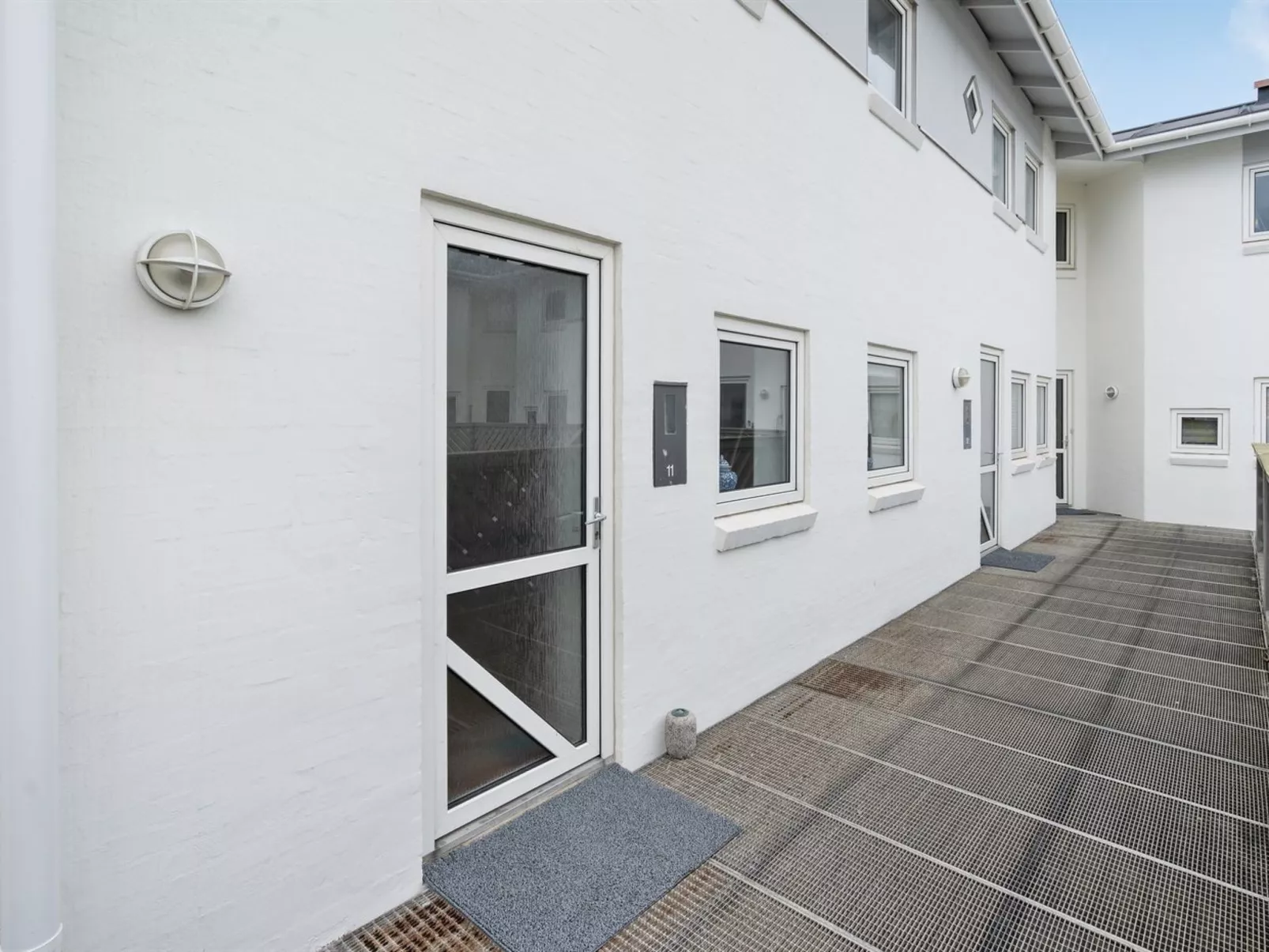 "Meglena" - 50m from the sea-Buiten