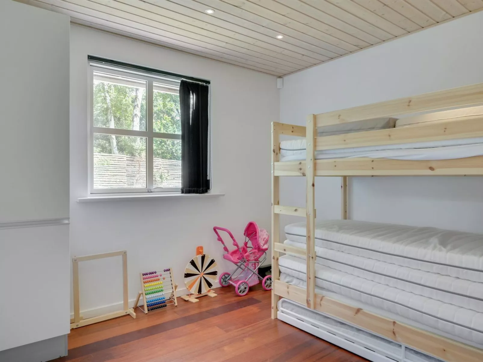 "Elline" - 450m from the sea-Binnen