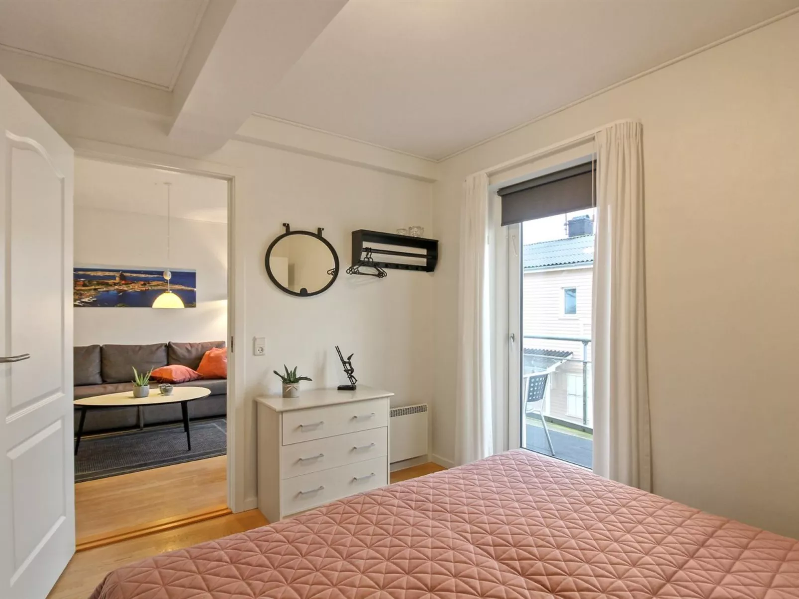 "Gjuro" - 50m from the sea-Binnen