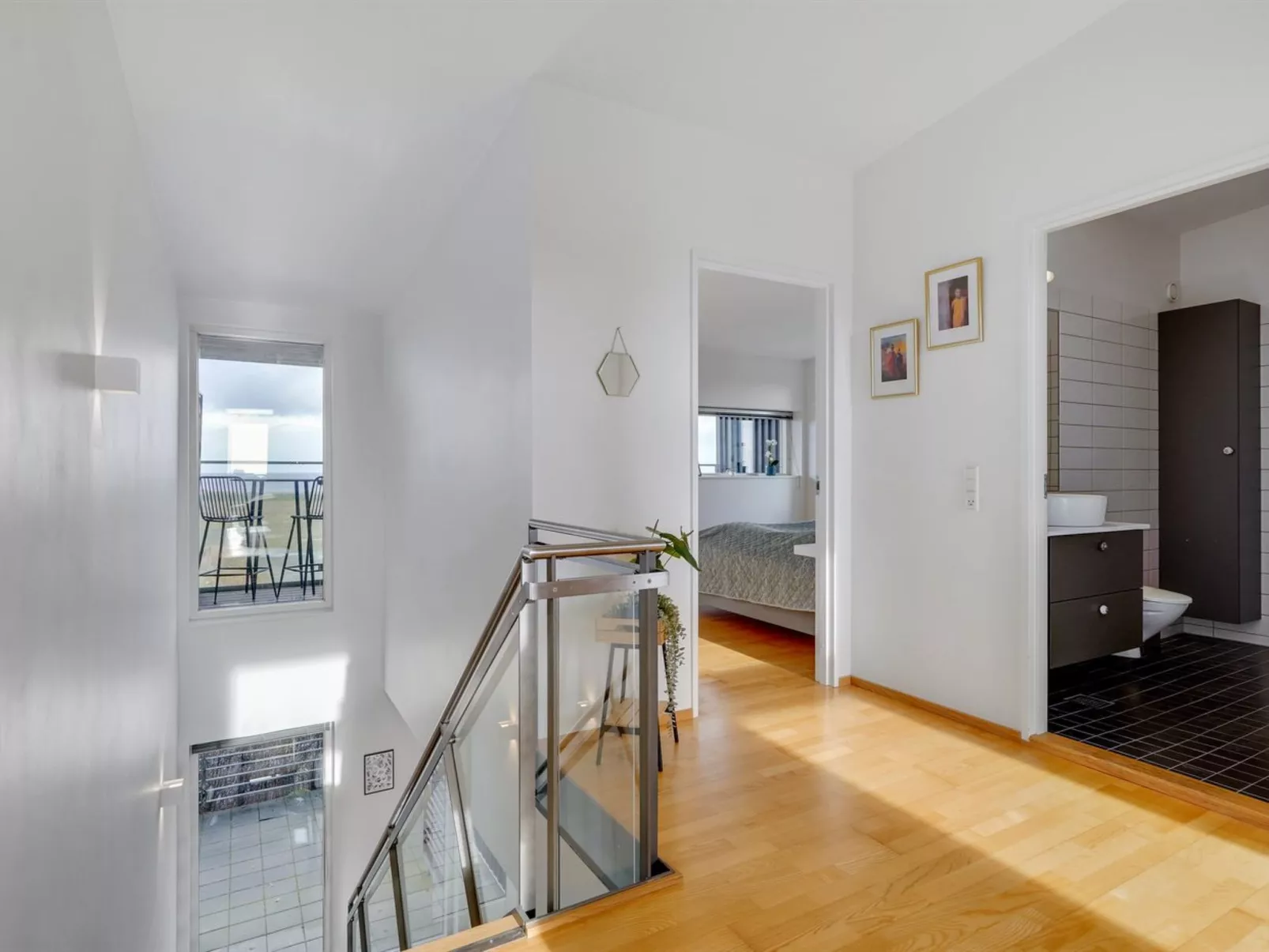 "Pirkko" - 100m from the sea-Binnen