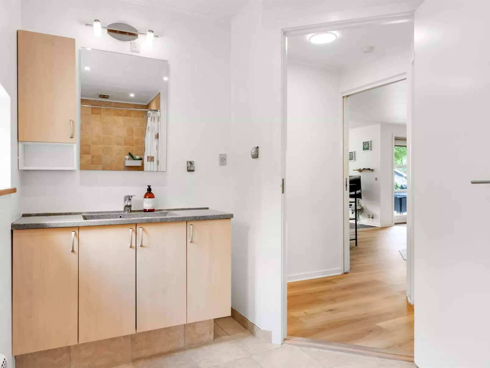 "Manderup" - 30km from the sea-Binnen