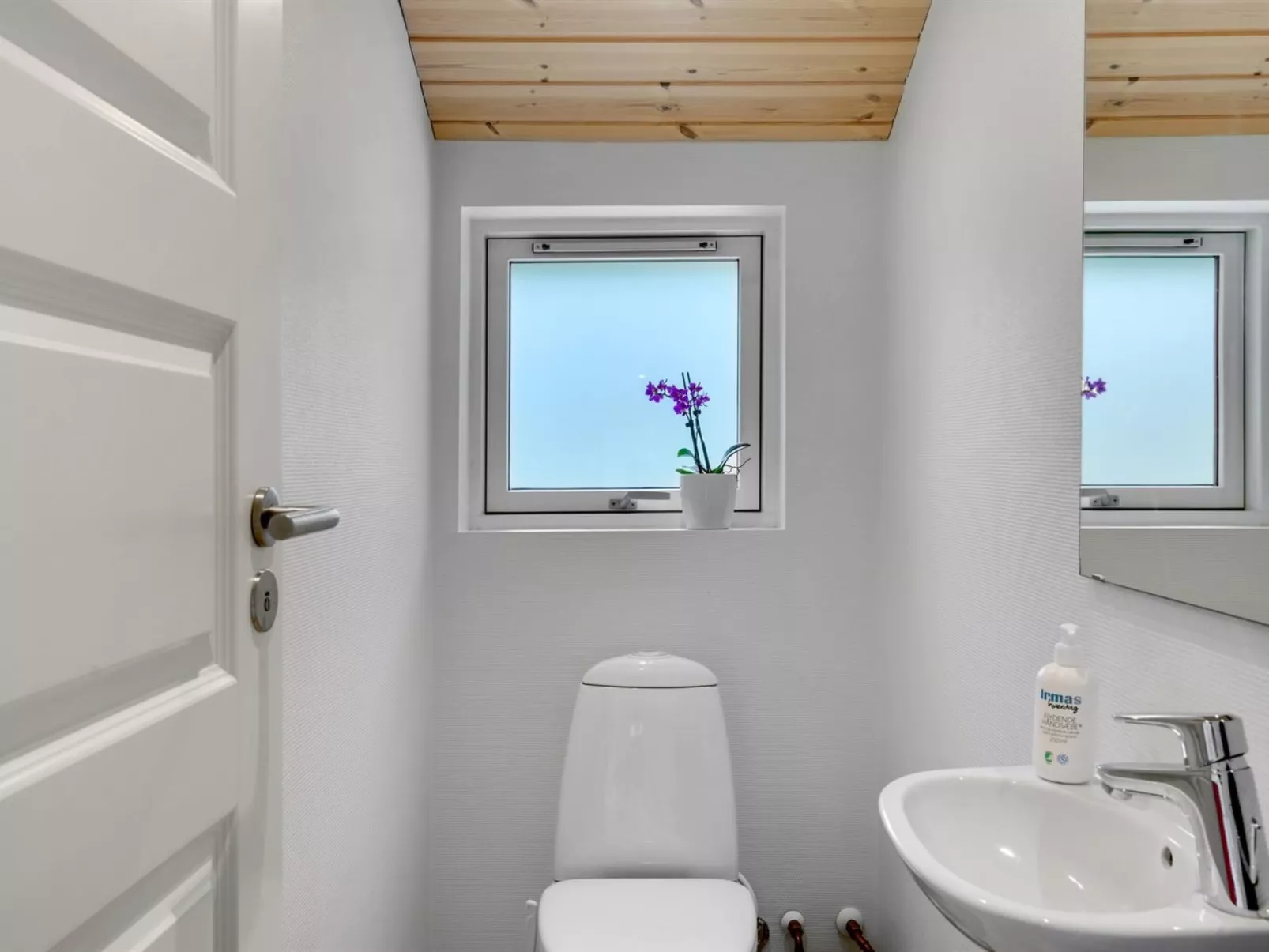 "Heino" - 3.5km from the sea-Binnen