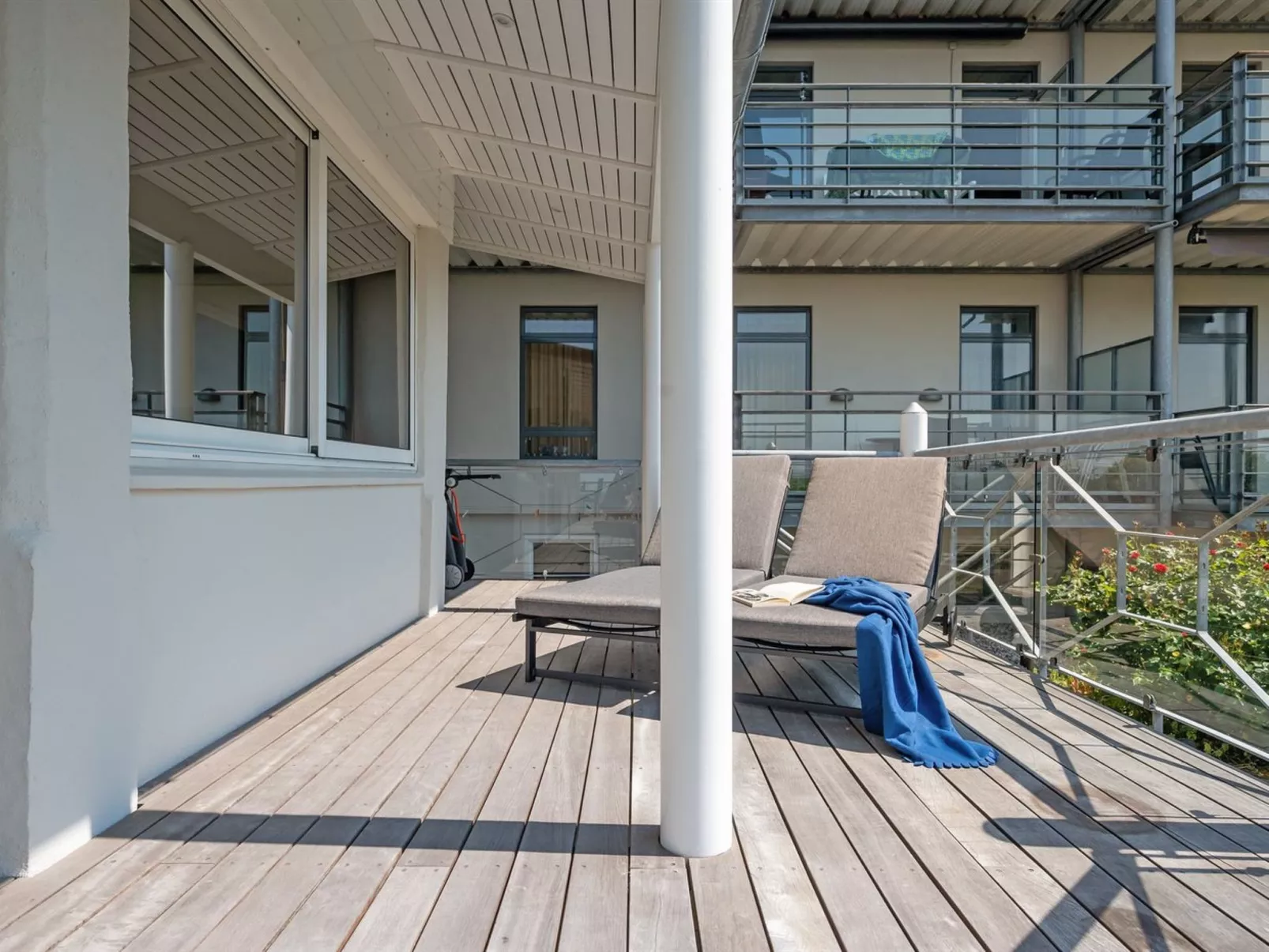 "Irma" - 25m from the sea-Buiten