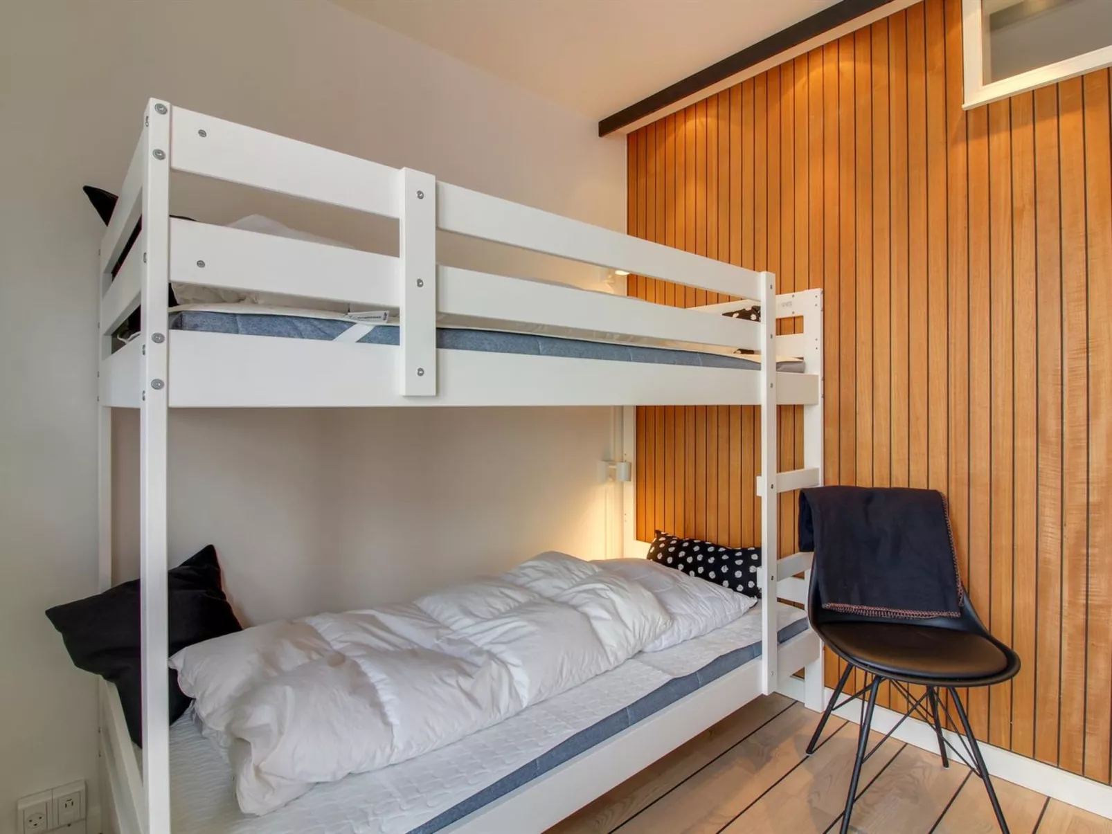 "Varnava" - 200m from the sea-Binnen