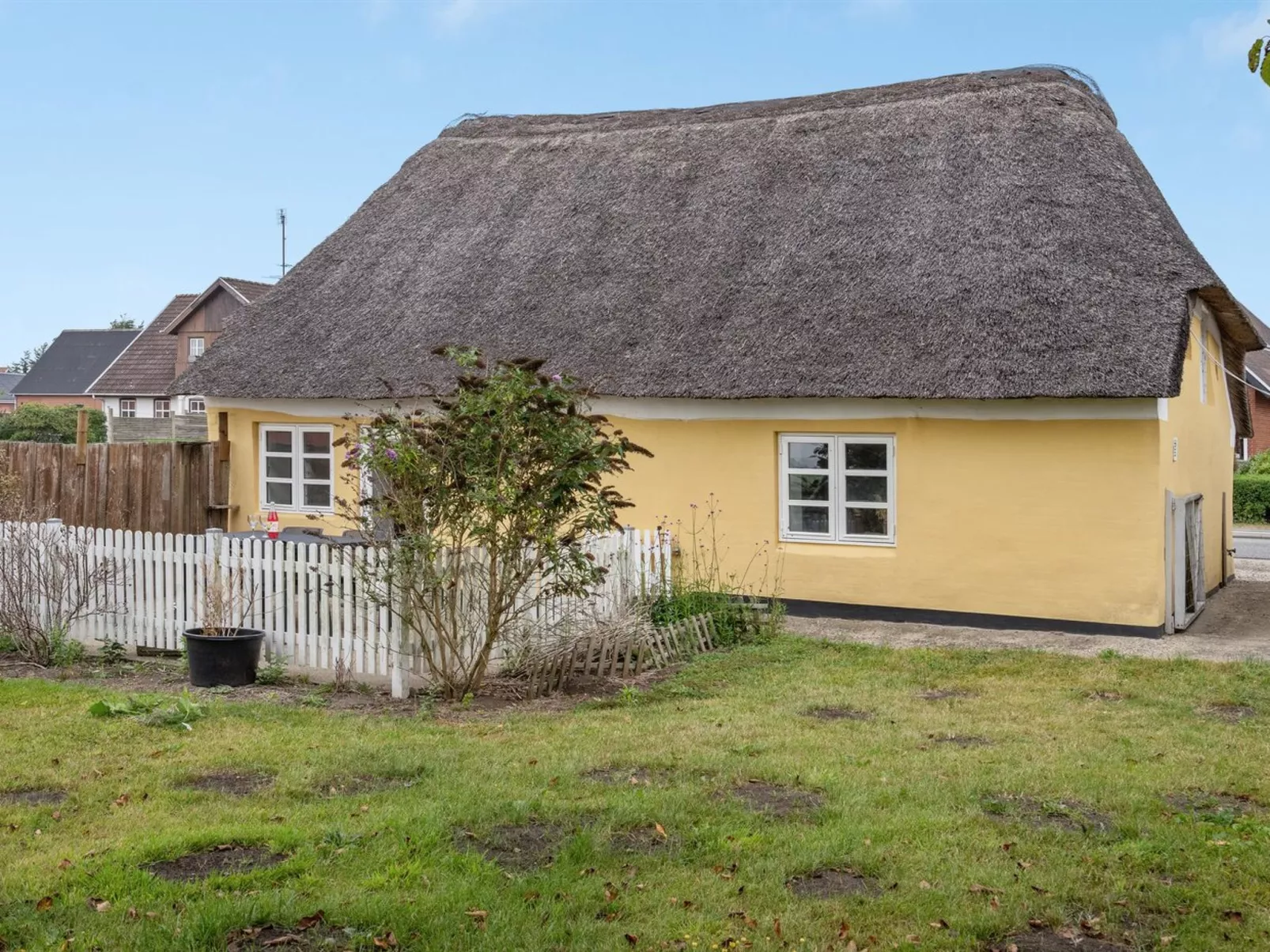 "Miko" - 19km from the sea-Buiten