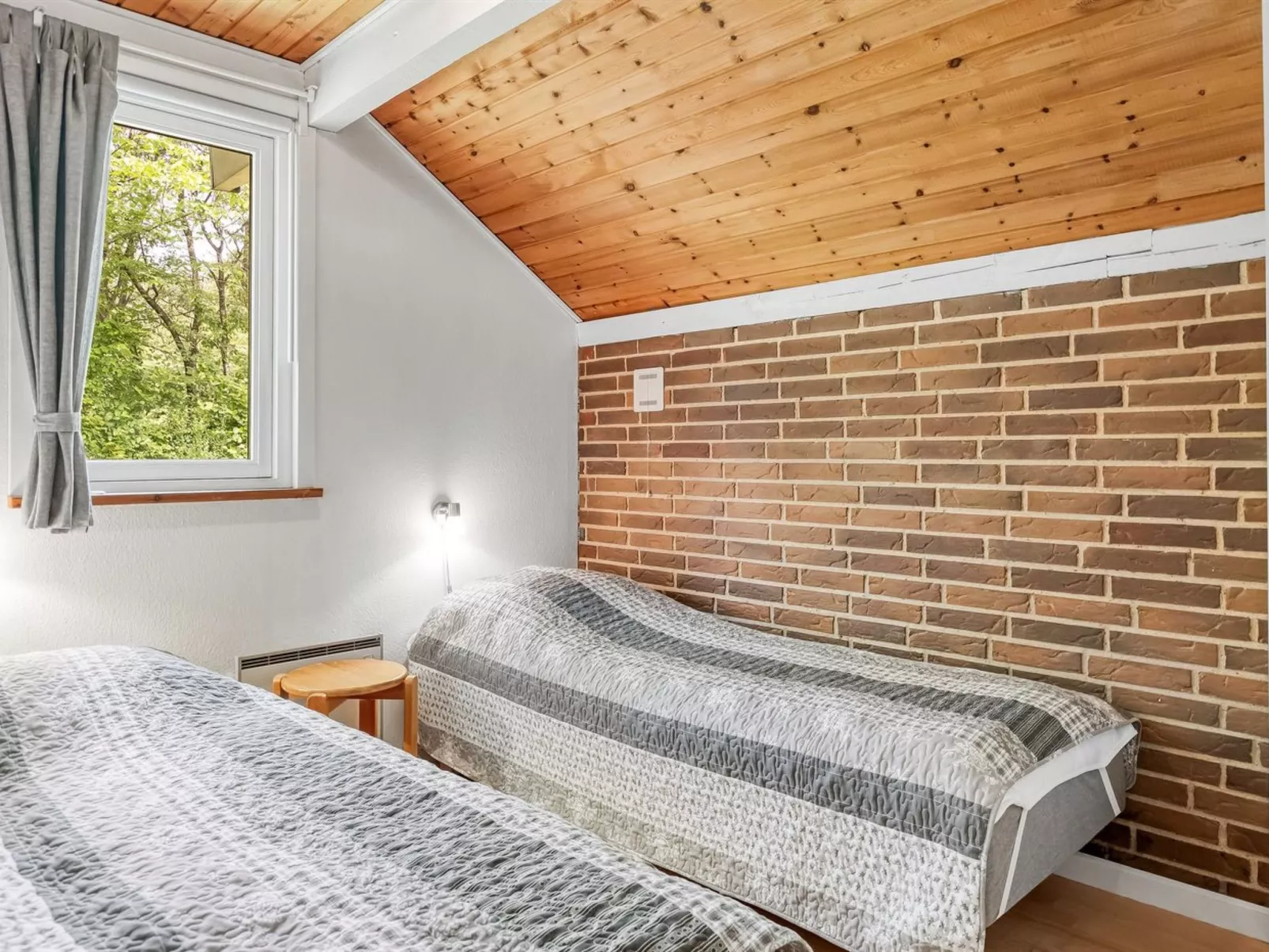 "Pance" - 20km to the fjord-Binnen