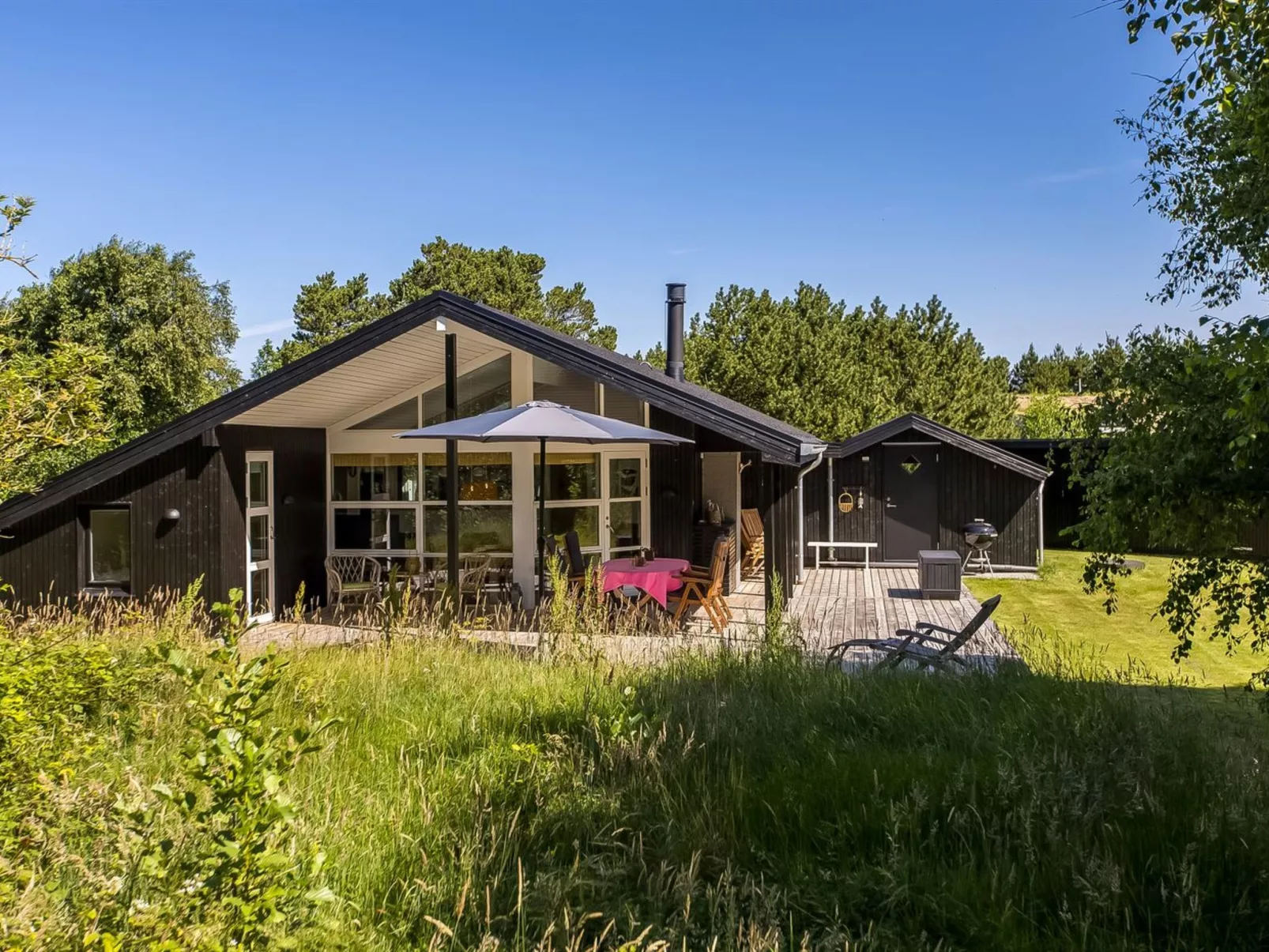 "Laerke" - 1.8km from the sea-Buiten