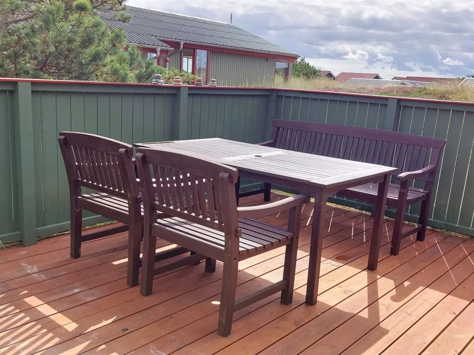 "Rayne" -  from the sea-Buiten