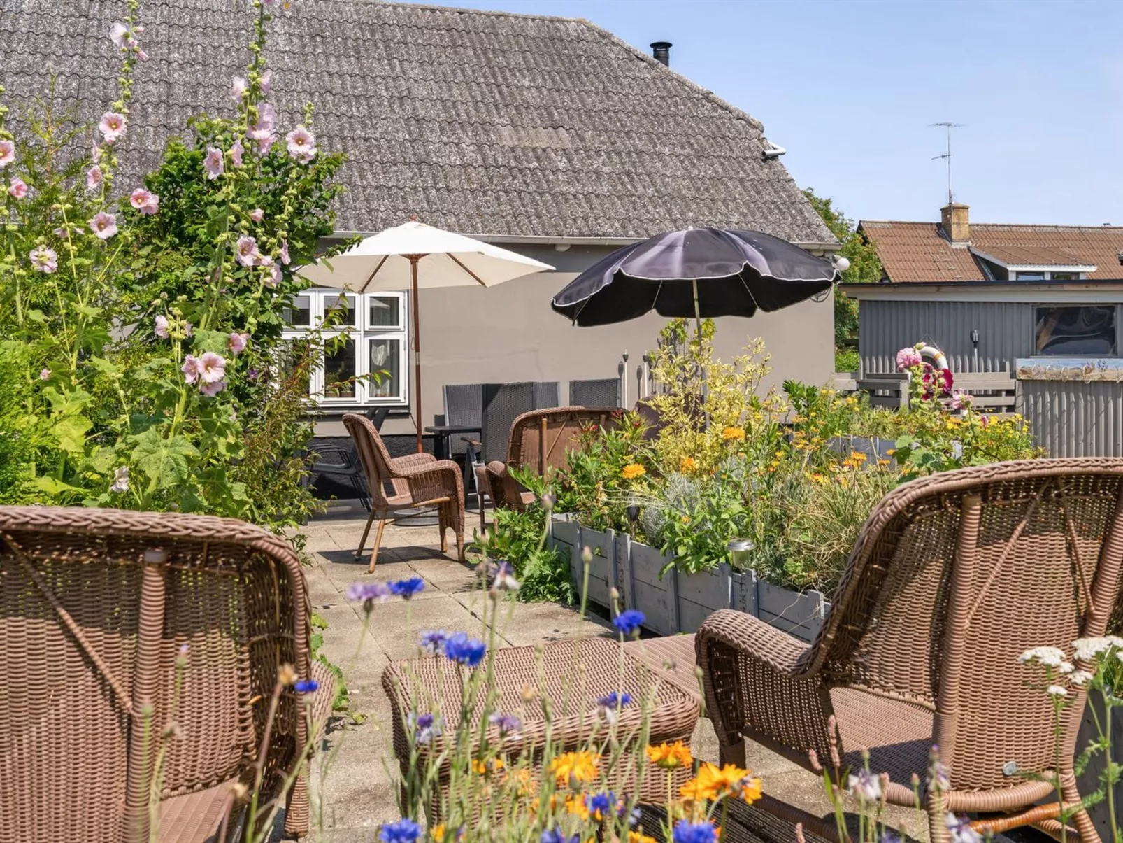 "Evje" - 250m from the sea-Buiten