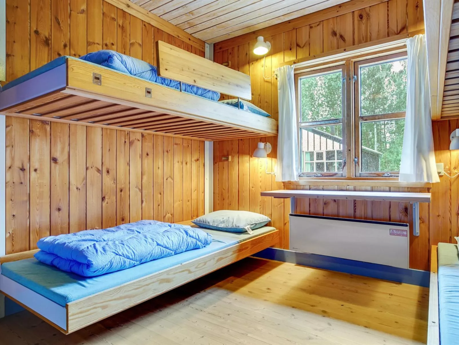 "Bennek" - 200m from the sea-Binnen