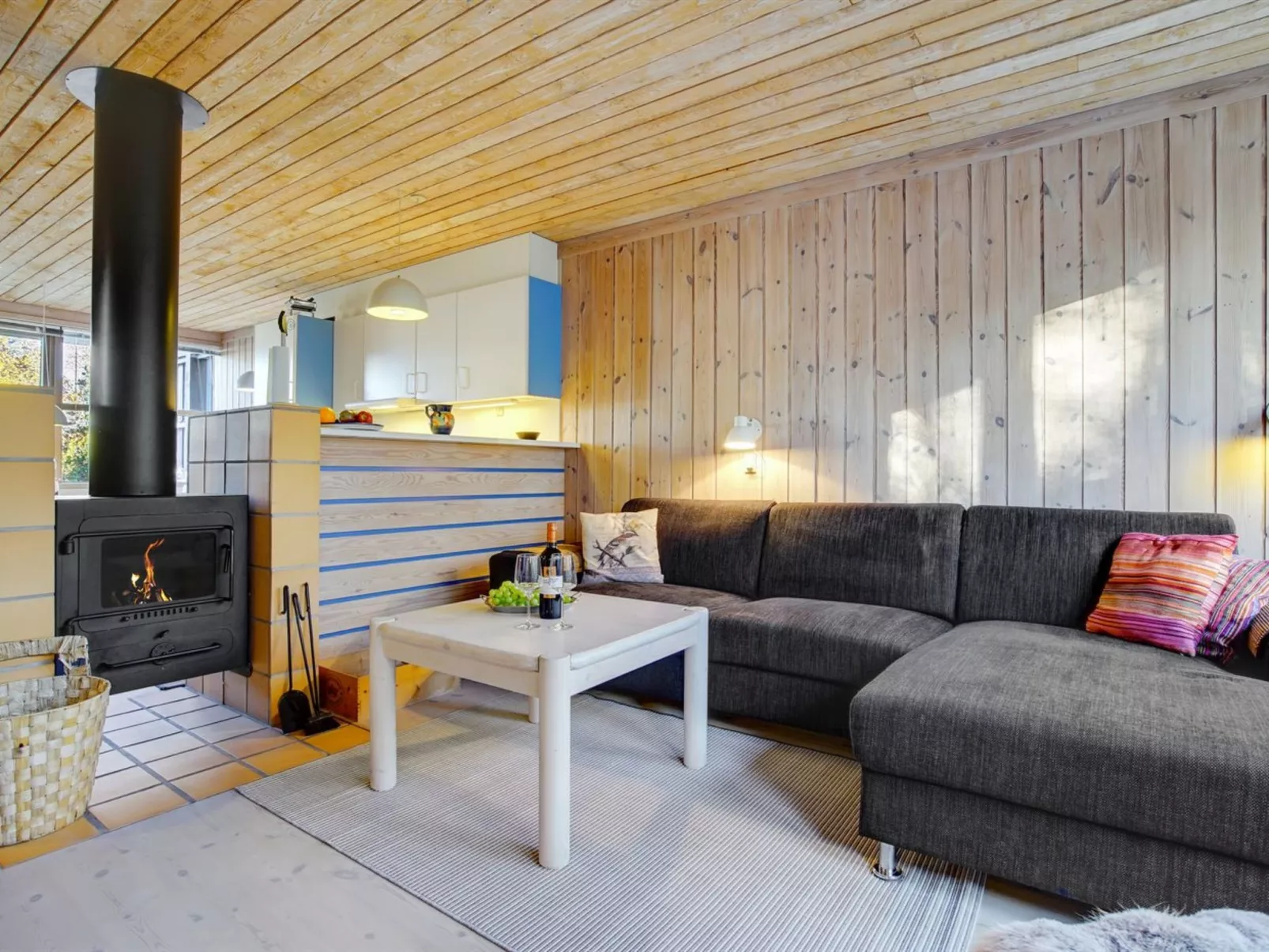 "Robert" - 250m from the sea-Binnen