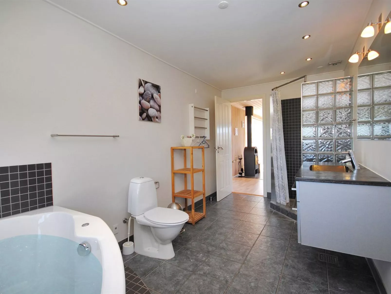 "Ernbiorn" -  from the sea-Binnen