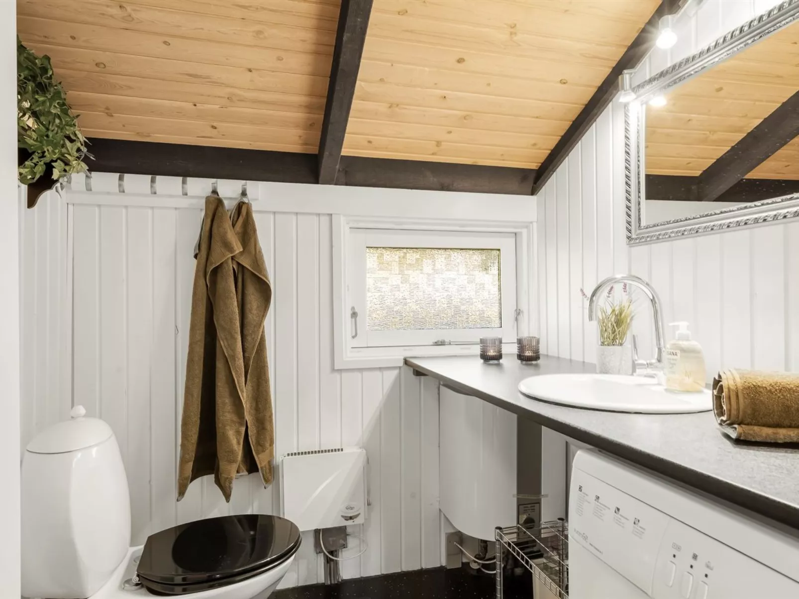 "Eliana" - 350m from the sea-Binnen