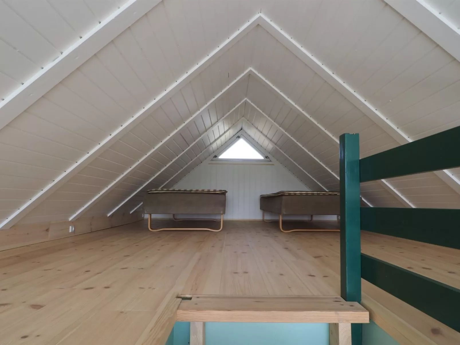 "Piotr" - 800m from the sea-Binnen