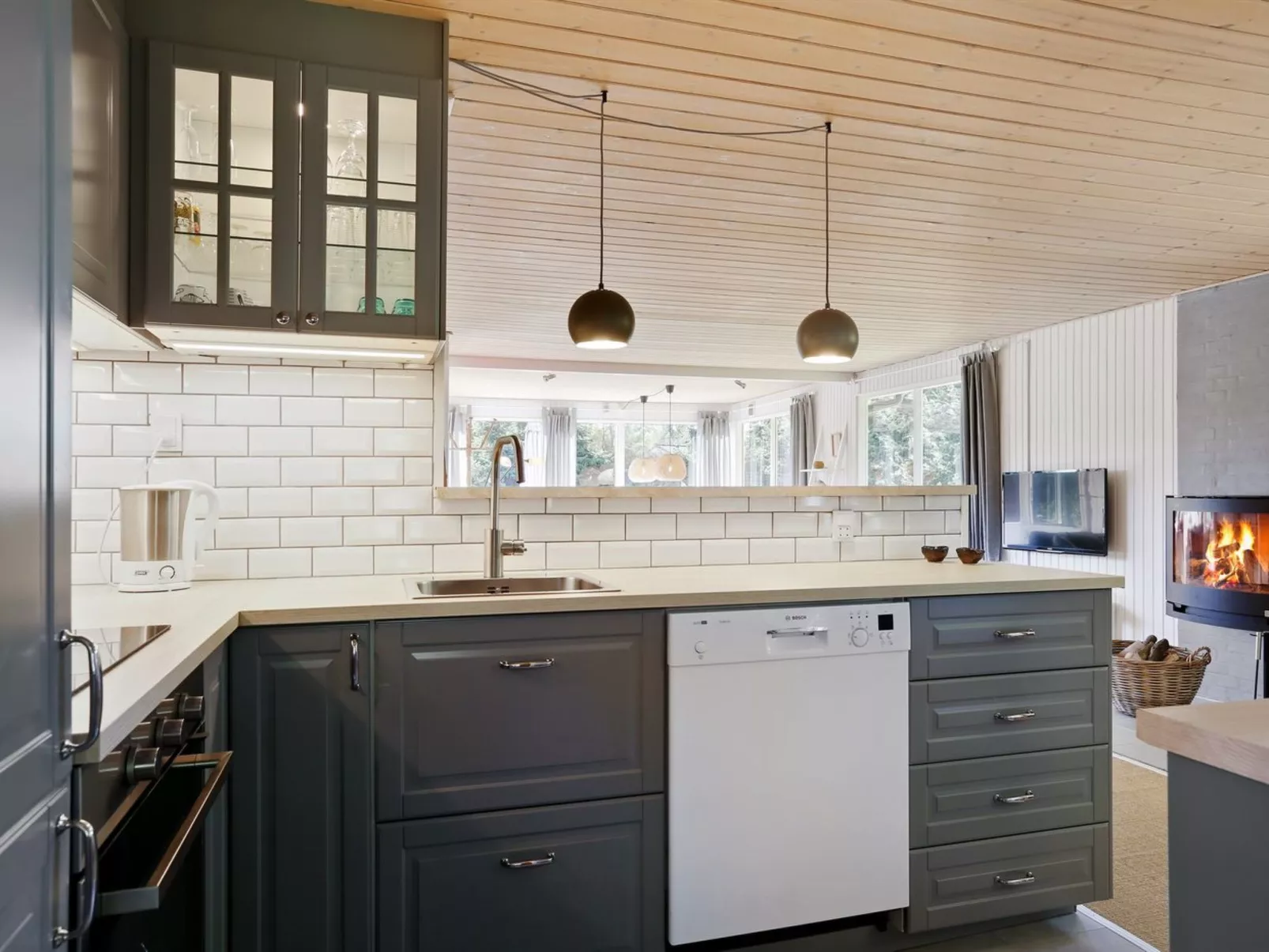 "Anevay" - 300m from the sea-Binnen