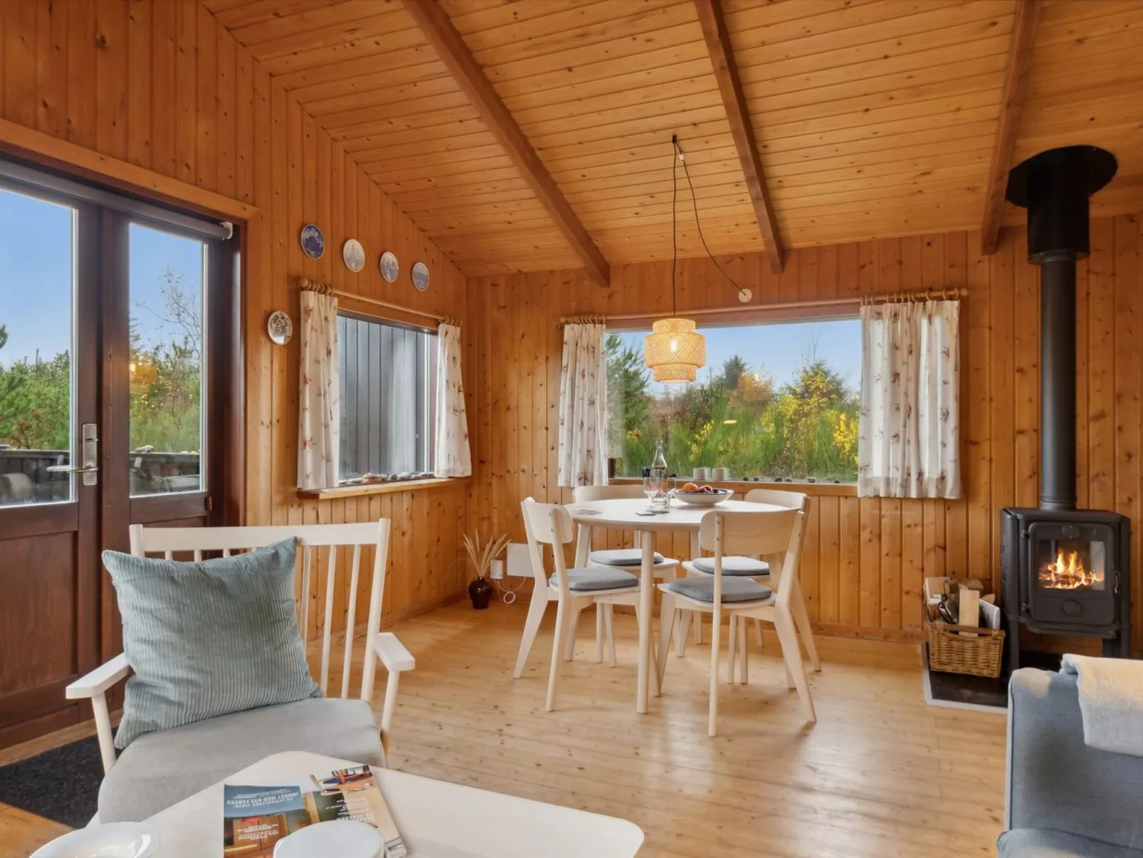 "Asmo" - 350m from the sea-Binnen