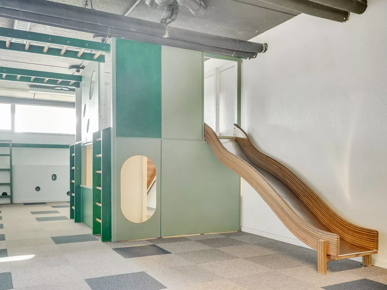 "Raimo" - 50m from the sea-Binnen