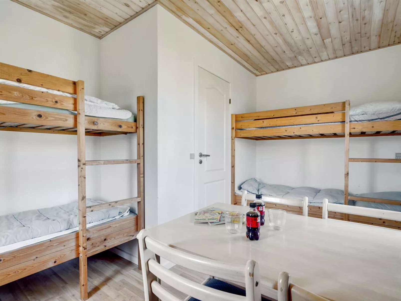 "Ludwik" - 150m from the sea-Binnen