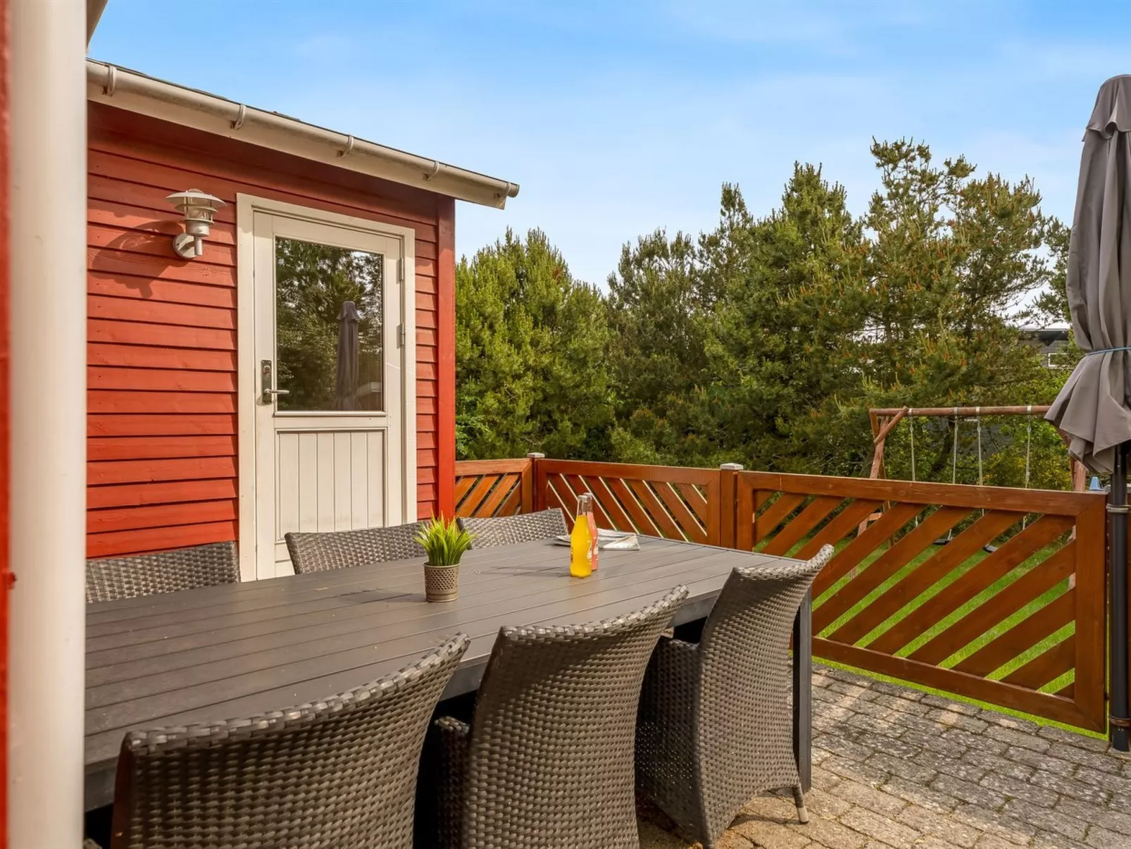 "Yanne" - 400m from the sea-Buiten