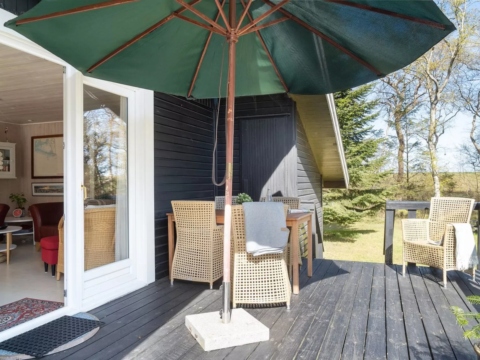 "Arild" - 10m from the sea-Buiten