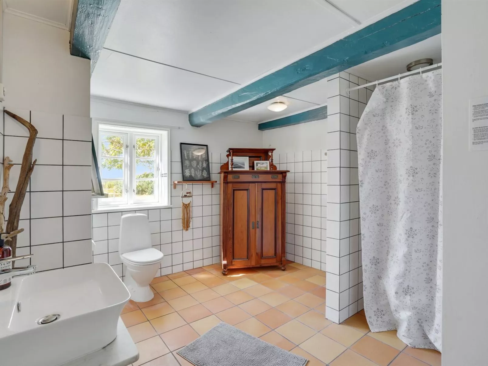 "Myra" - 18km from the sea-Binnen