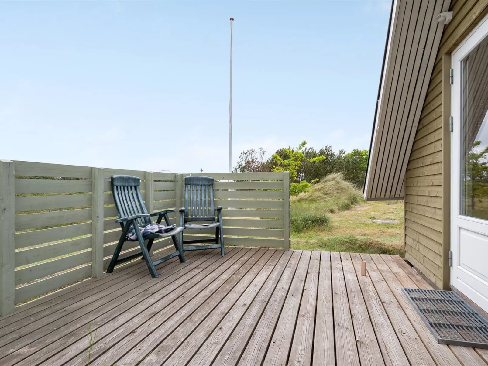 "Hinz" -  from the sea-Buiten