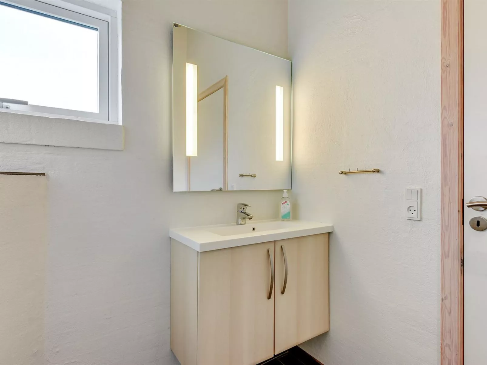 "Nani" - 900m from the sea-Binnen