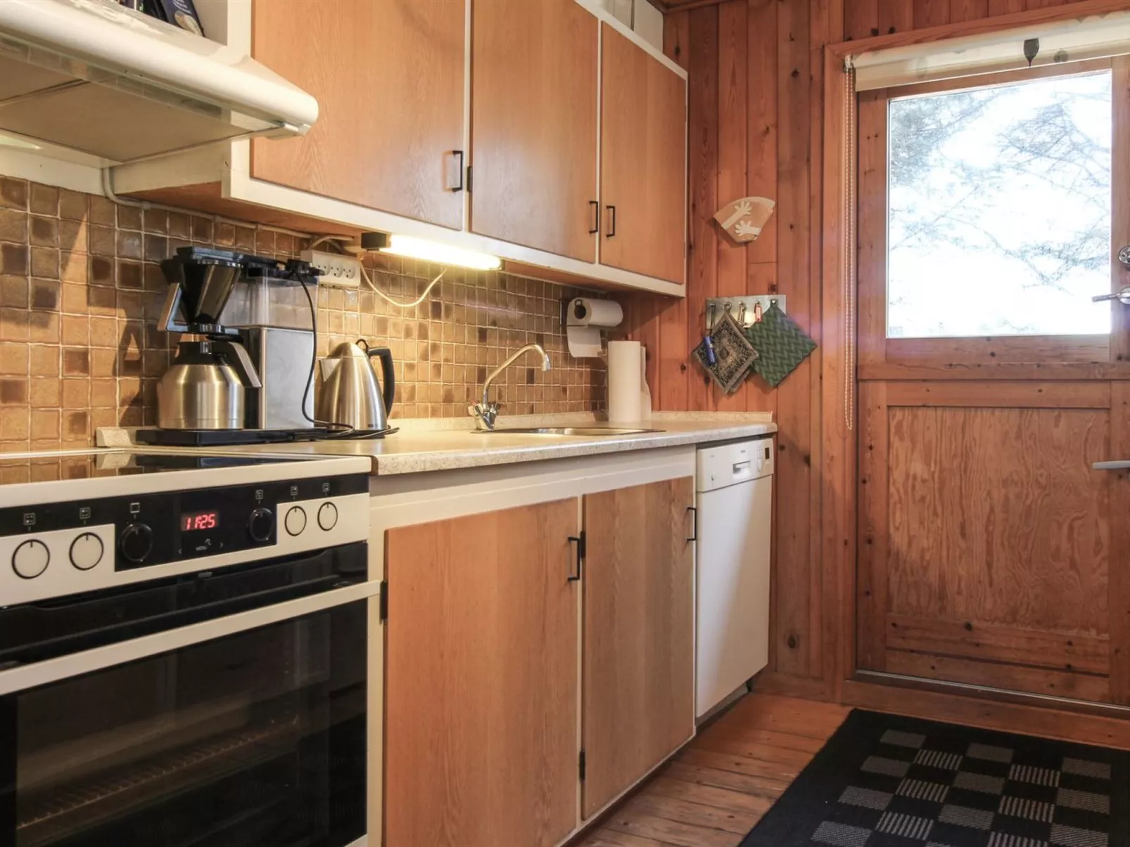 "Lis" - 300m from the sea-Binnen