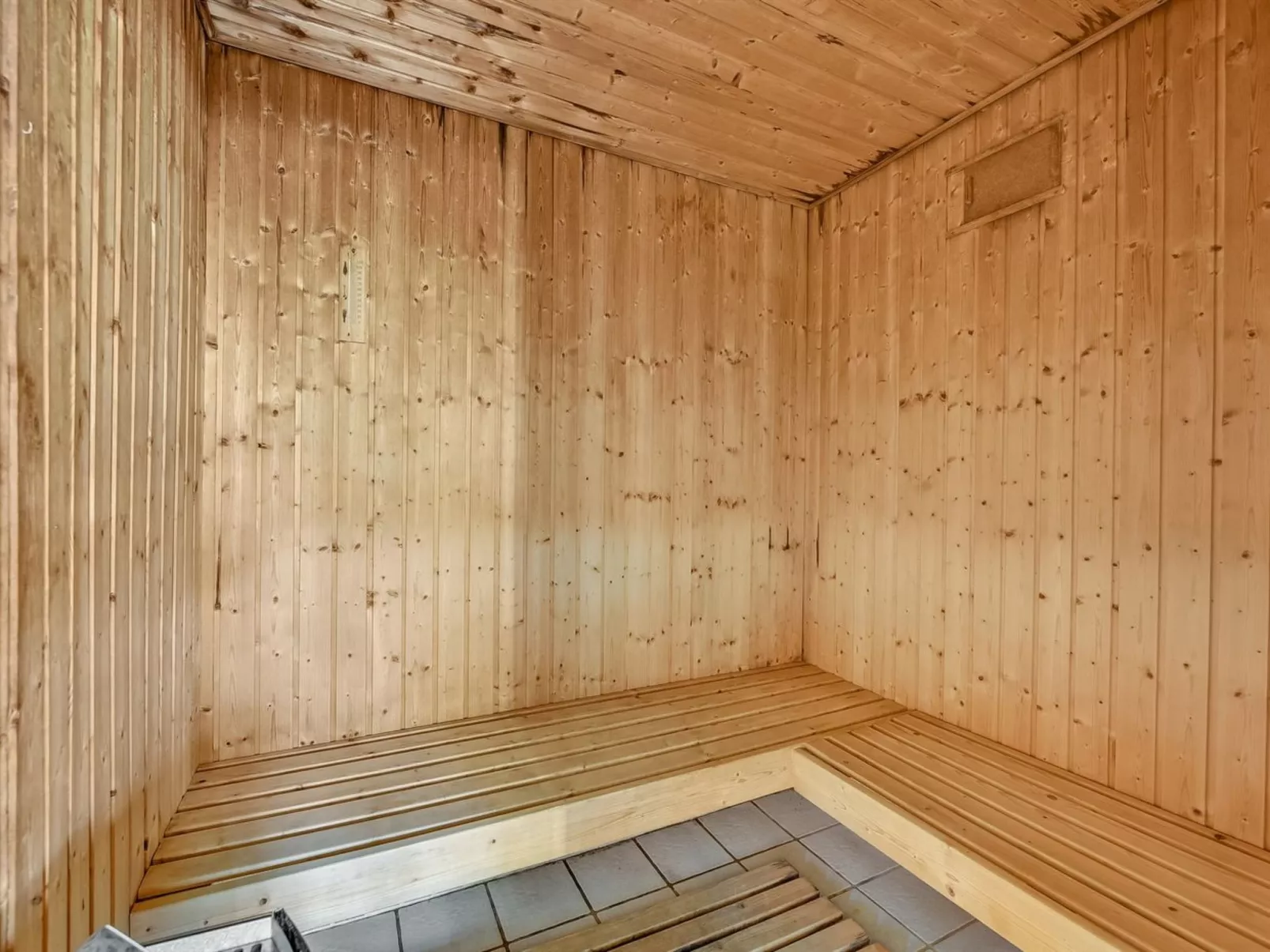 "Tali" - 700m from the sea-Binnen