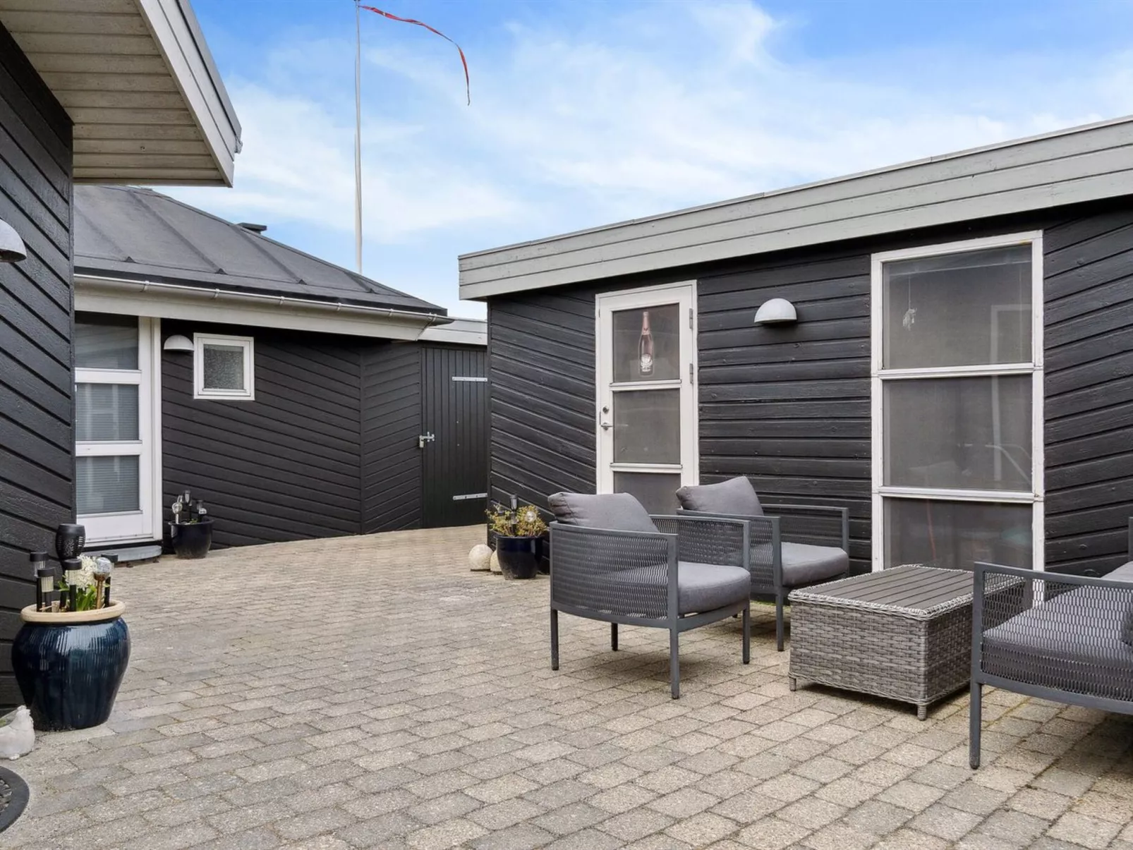 "Frethi" - 350m from the sea-Buiten