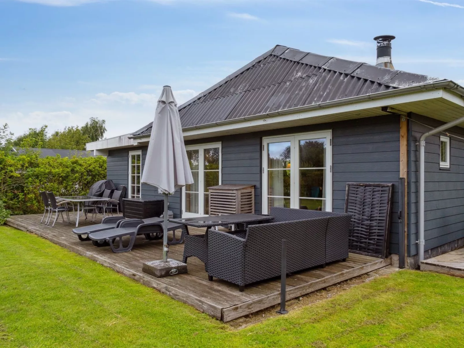 "Thala" - 150m from the sea-Buiten