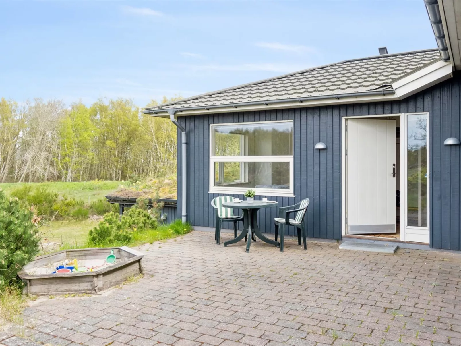 "Farah" - 275m from the sea-Buiten